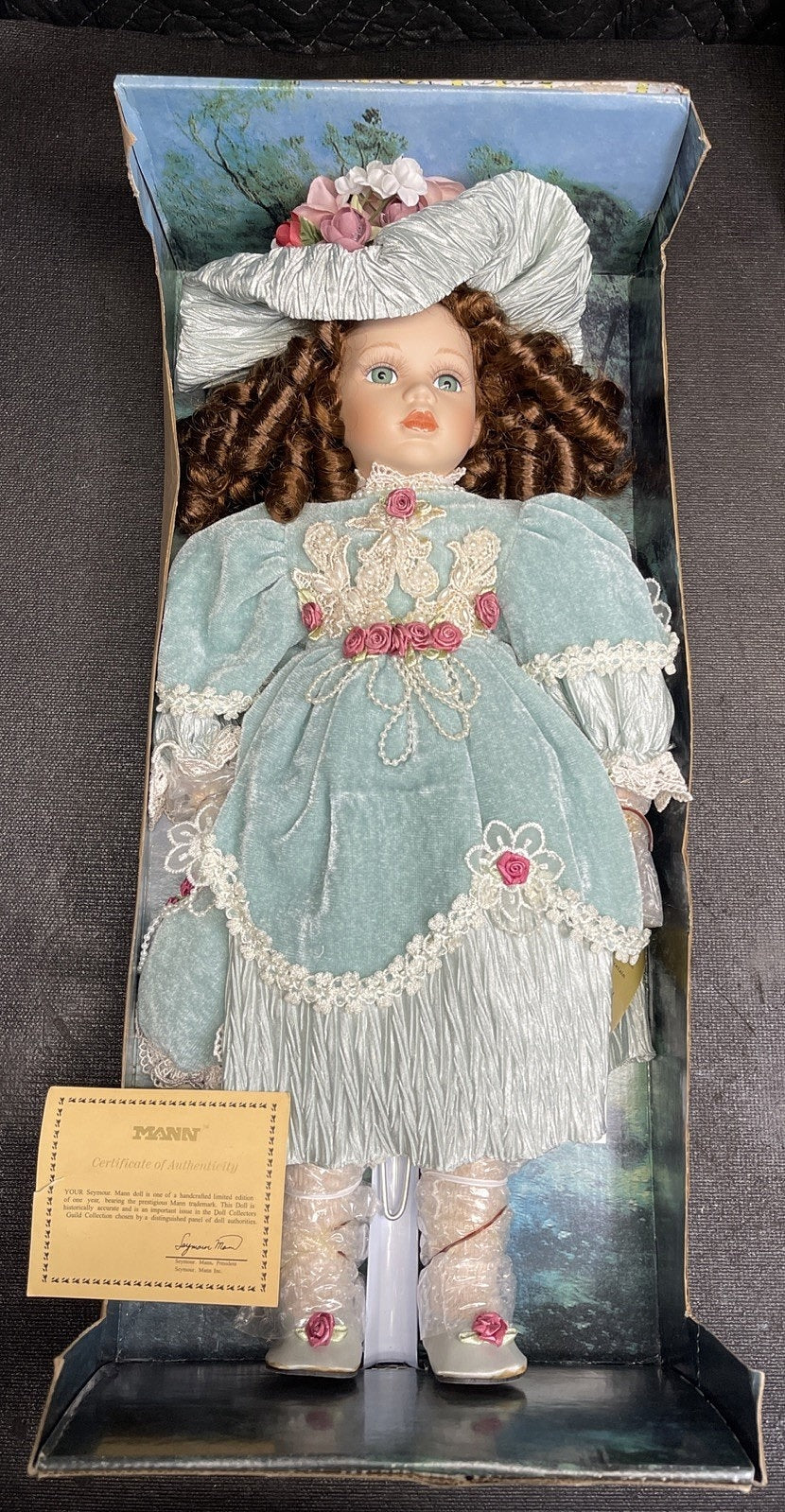 Seymour Mann dolls connoisseur collection “Julie” Plus Doll Stand NOS *Read*