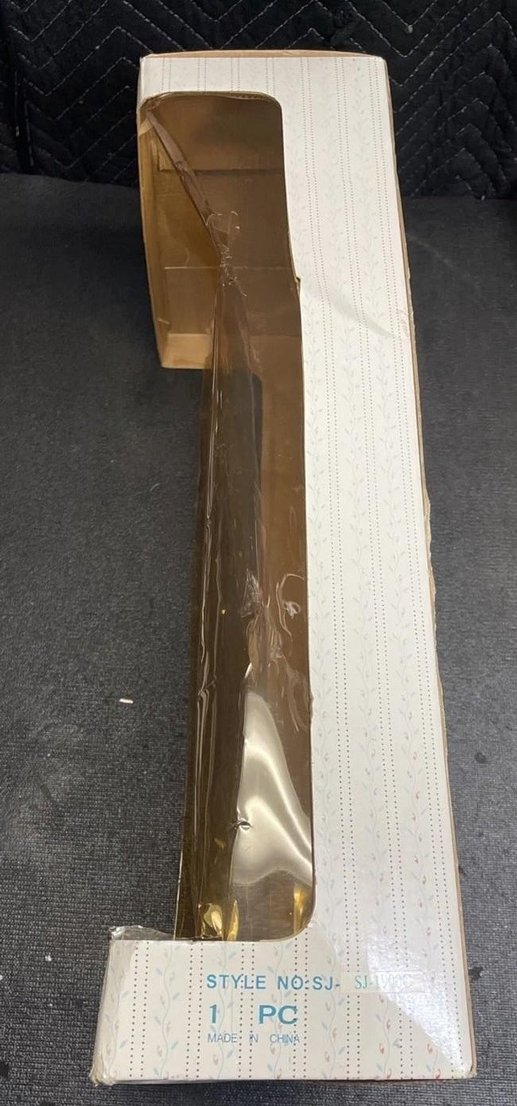 Seymour Mann dolls connoisseur collection “Julie” Plus Doll Stand NOS *Read*