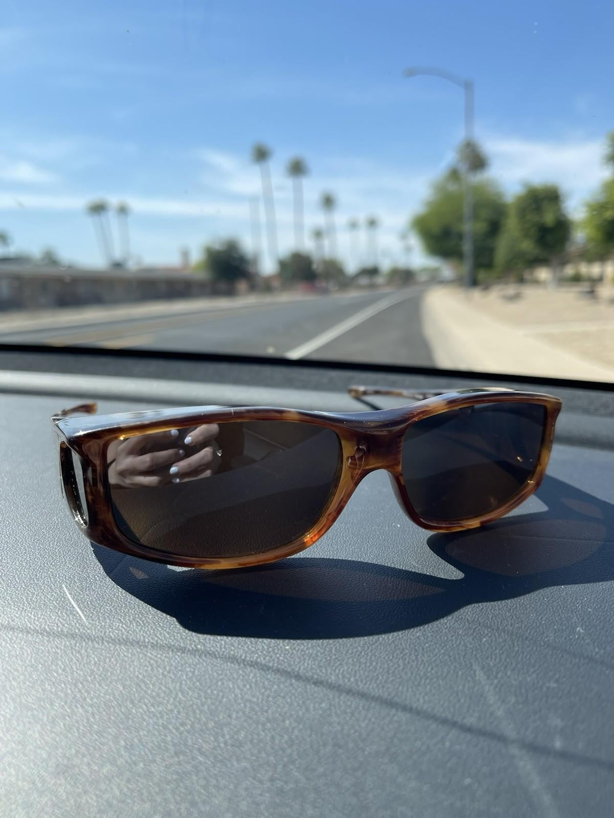 Jonathan Paul Fitovers JETT 002A Polarized UV 400 Sunglasses - READ - W/case