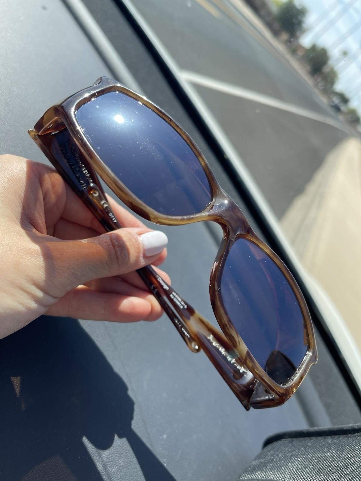 Jonathan Paul Fitovers JETT 002A Polarized UV 400 Sunglasses - READ - W/case