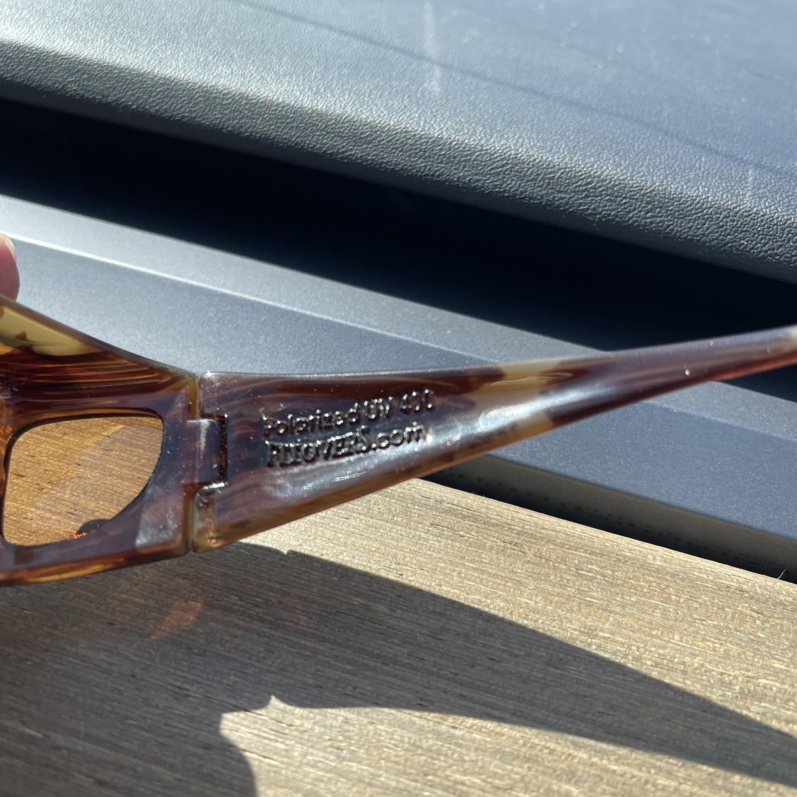 Jonathan Paul Fitovers JETT 002A Polarized UV 400 Sunglasses - READ - W/case