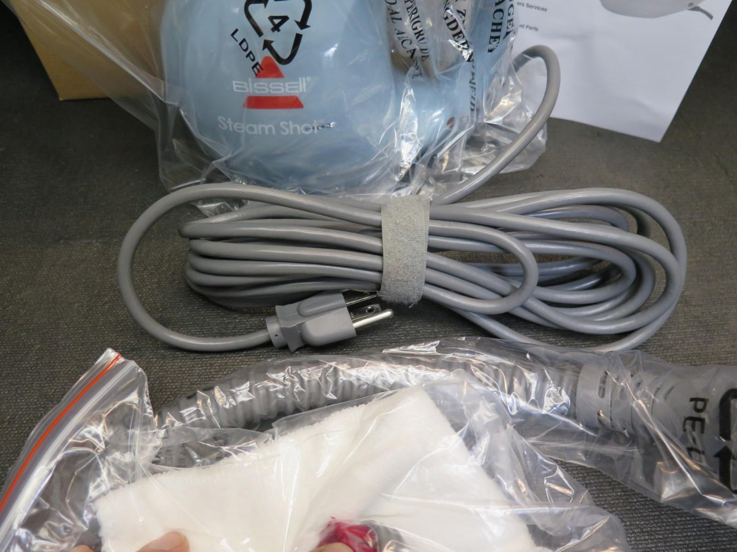 BISSEL Steam Shot Hand Held Steamer Cleaner - New in Box - 39N7-8