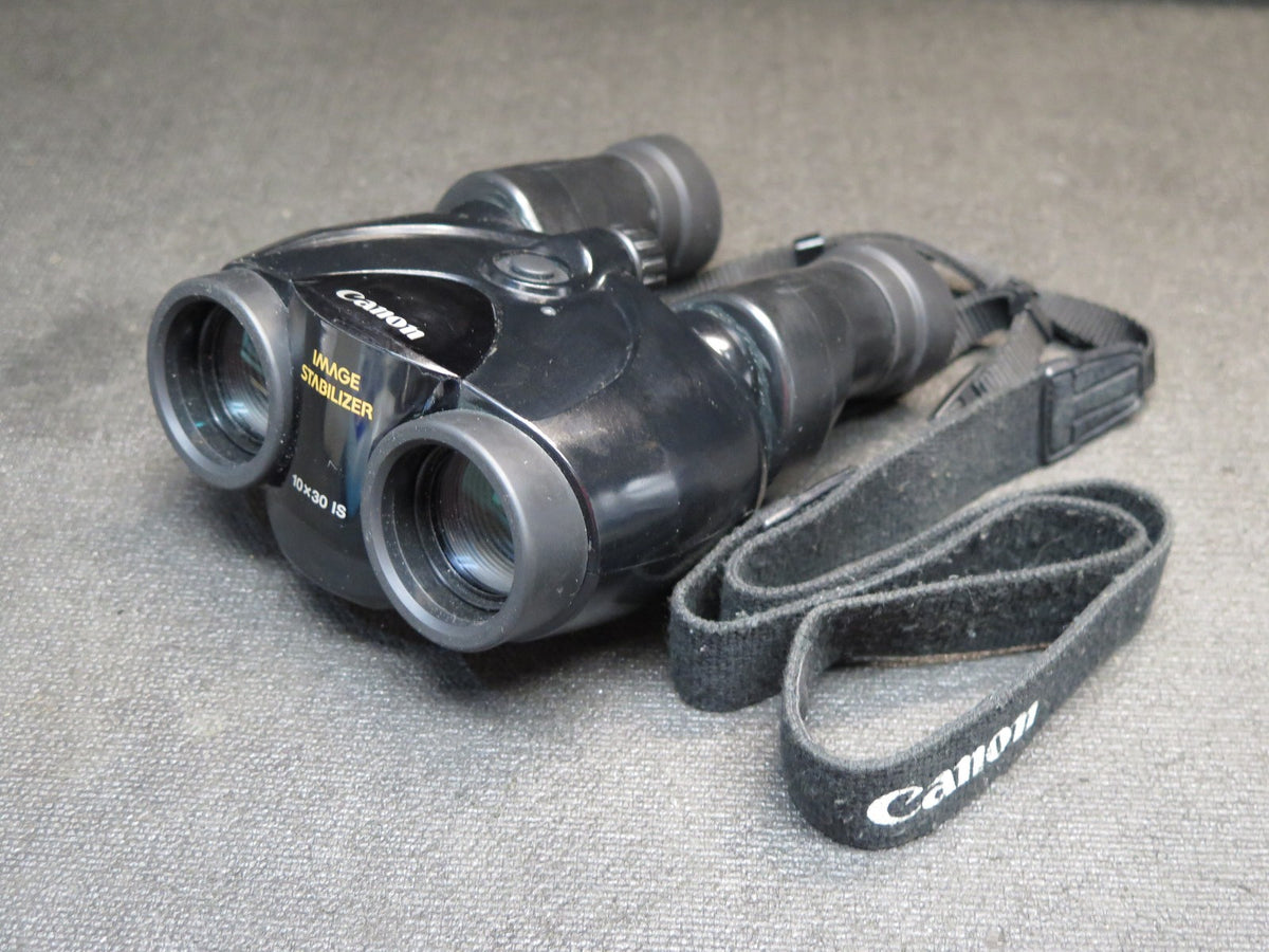 Canon 10x30 IS Image Stabilizer Binoculars with Case and Strap - Working