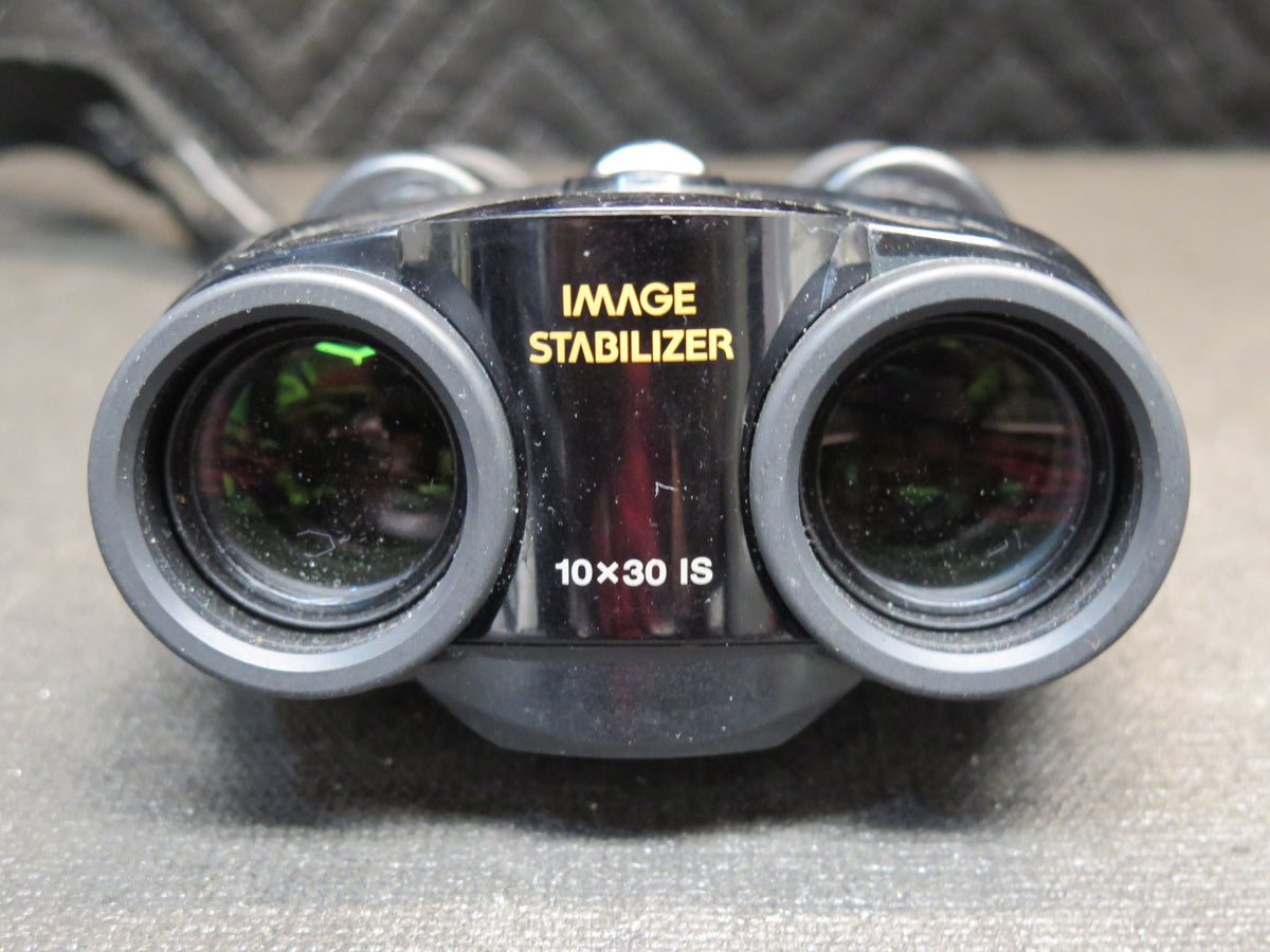 Canon 10x30 IS Image Stabilizer Binoculars with Case and Strap - Working