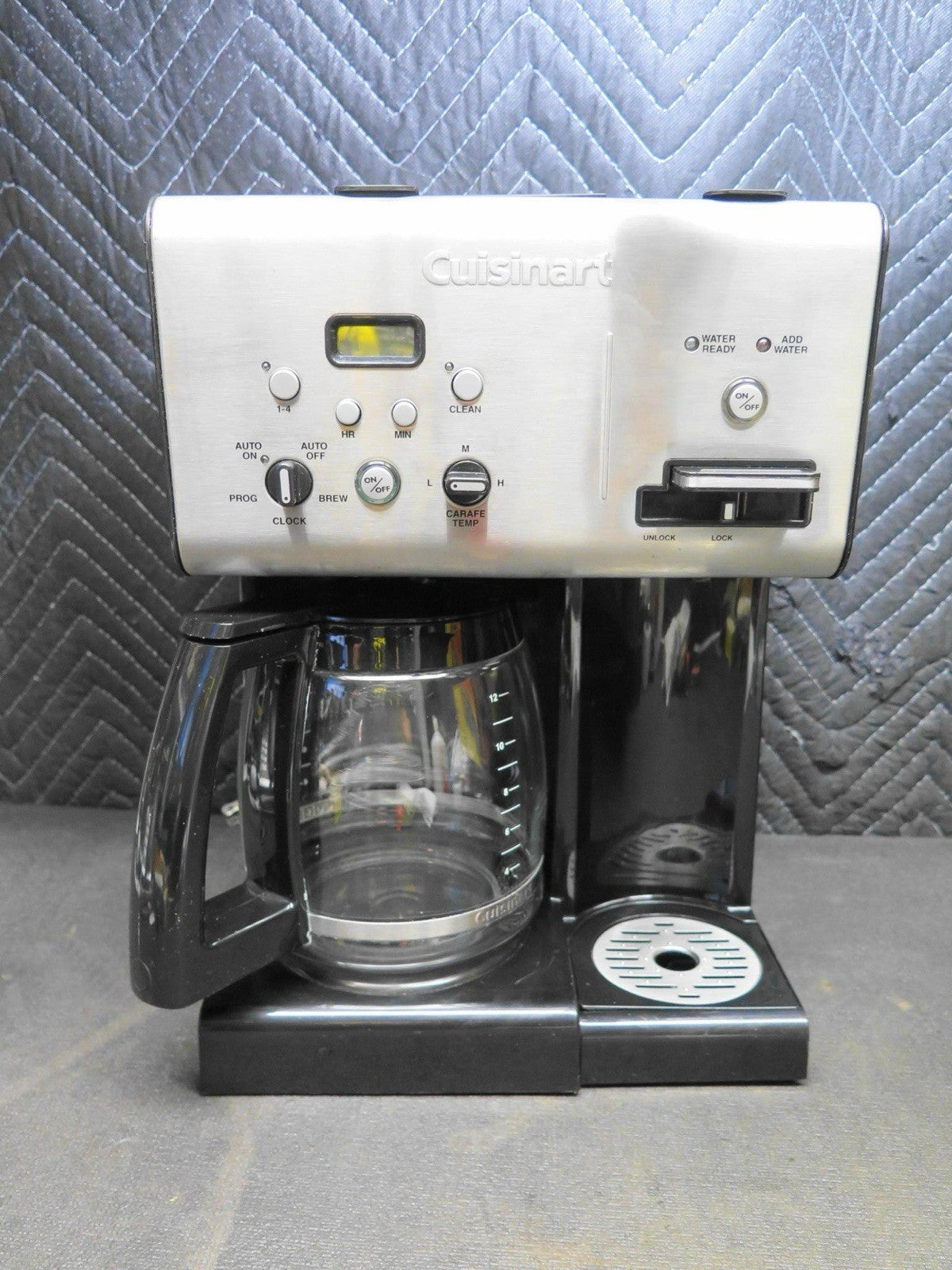 Cuisinart CHW-12 12-Cup Programmable Coffee Maker - Black/Stainless