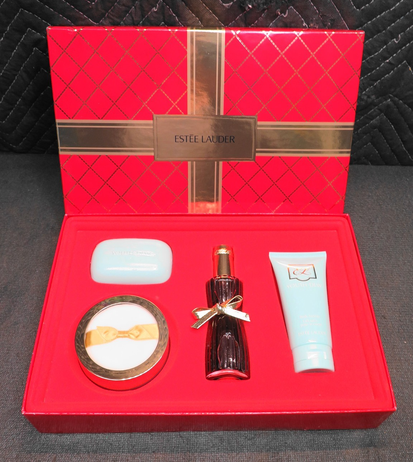 ❤ Estee Lauder Youth Dew Eau De Parfum Spray, Body Satinee  4 piece Gift Set ❤