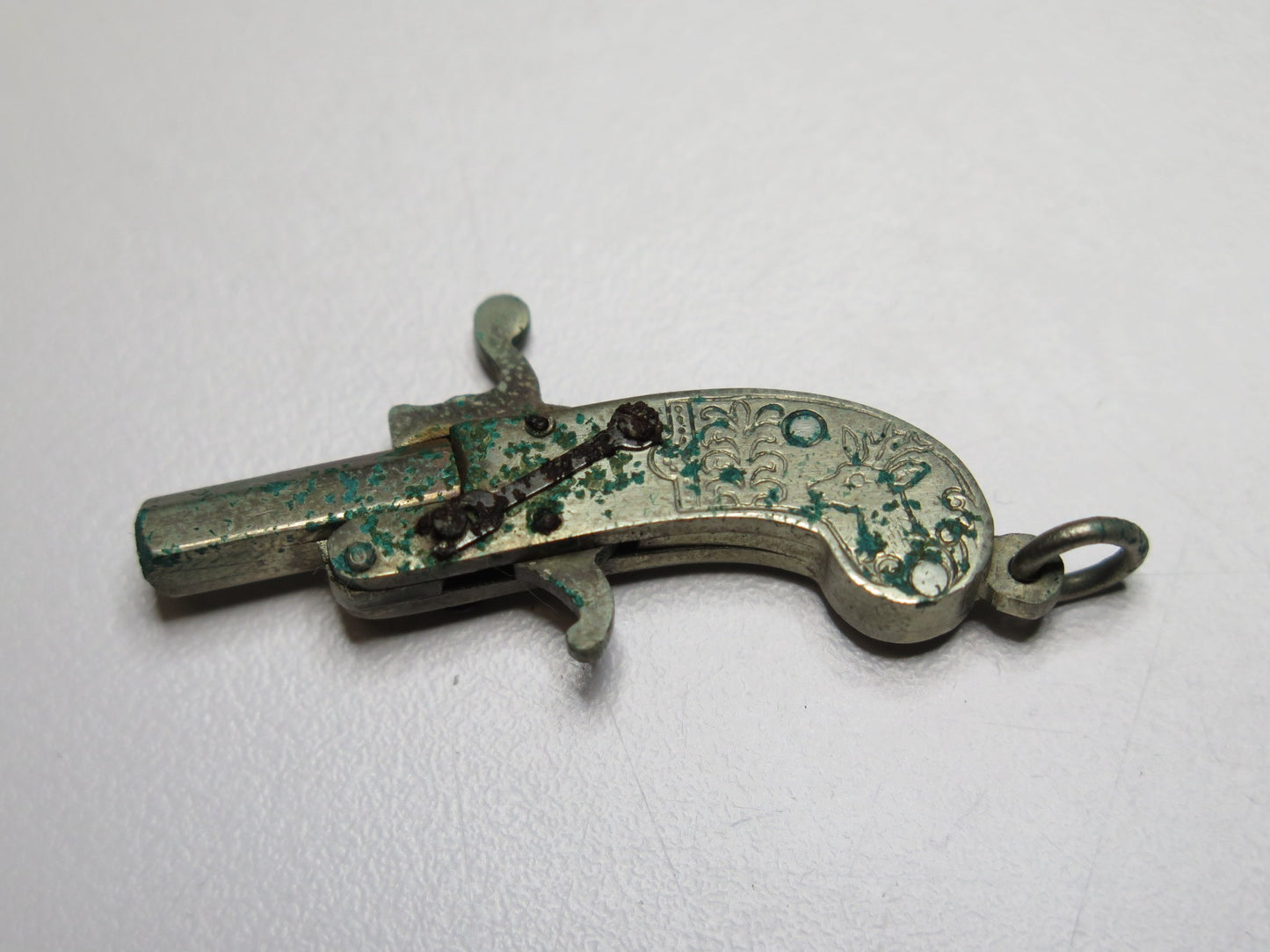 ANTIQUE VTG MINIATURE BERLOQUE PISTOLCHEN FOB CAP TOY IN BOX w/ Caps