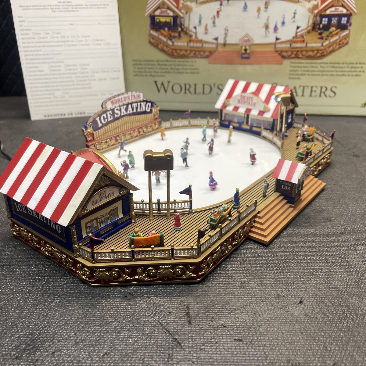 Mr. Christmas Gold Label Collection World's Fair Skaters w/Box 2004 Works *Read*