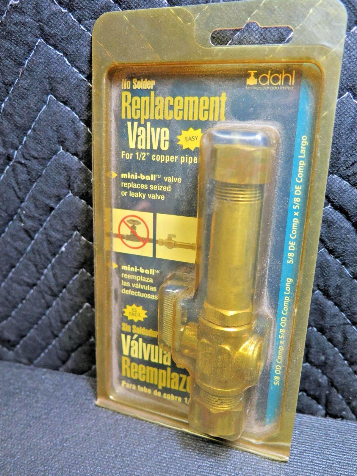 New Dahl 5/8 OD Comp X 5/8 OD Comp Long -  Mini-ball Valve 121LB-33-33L-CLMU