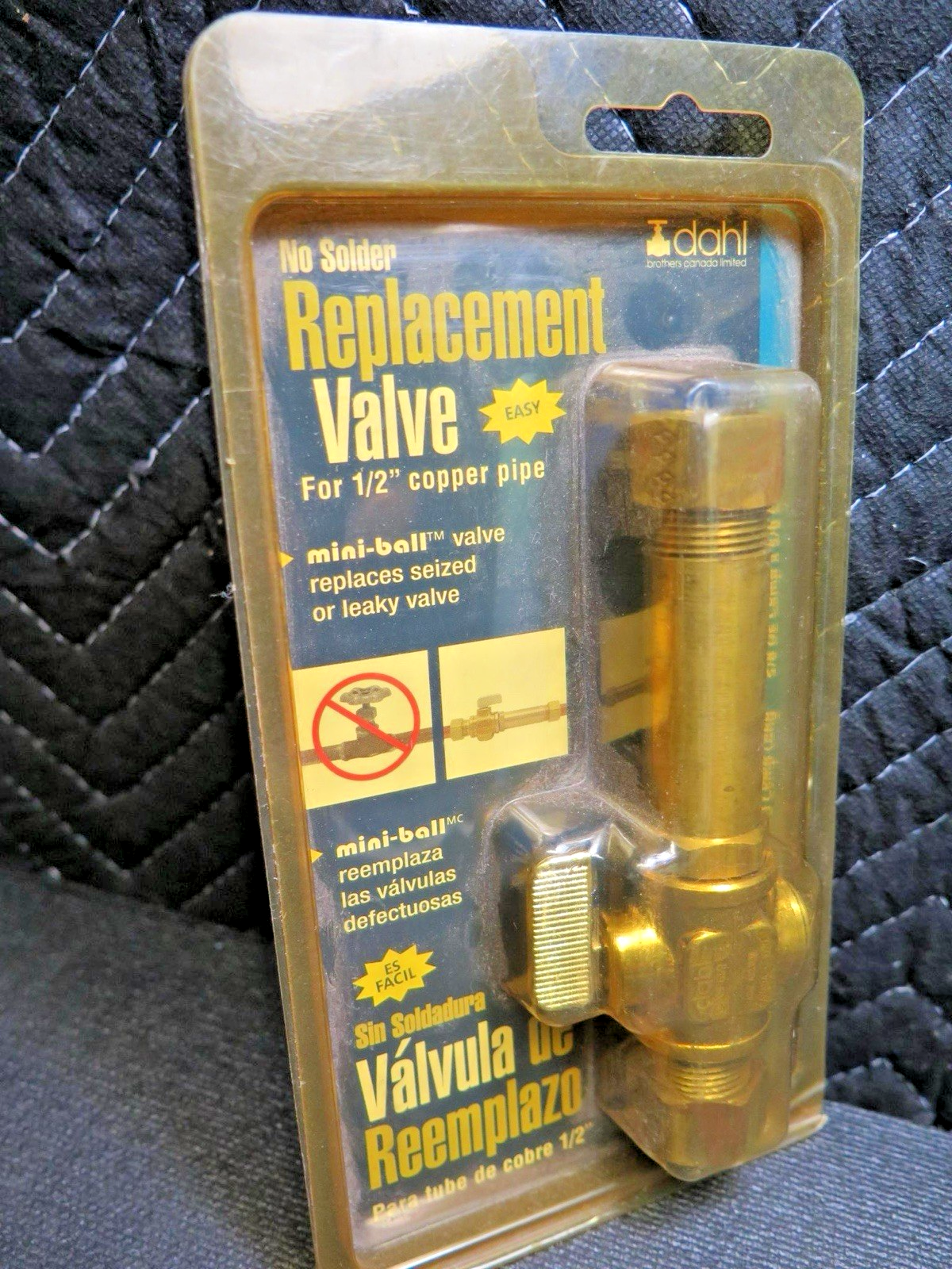 New Dahl 5/8 OD Comp X 5/8 OD Comp Long -  Mini-ball Valve 121LB-33-33L-CLMU
