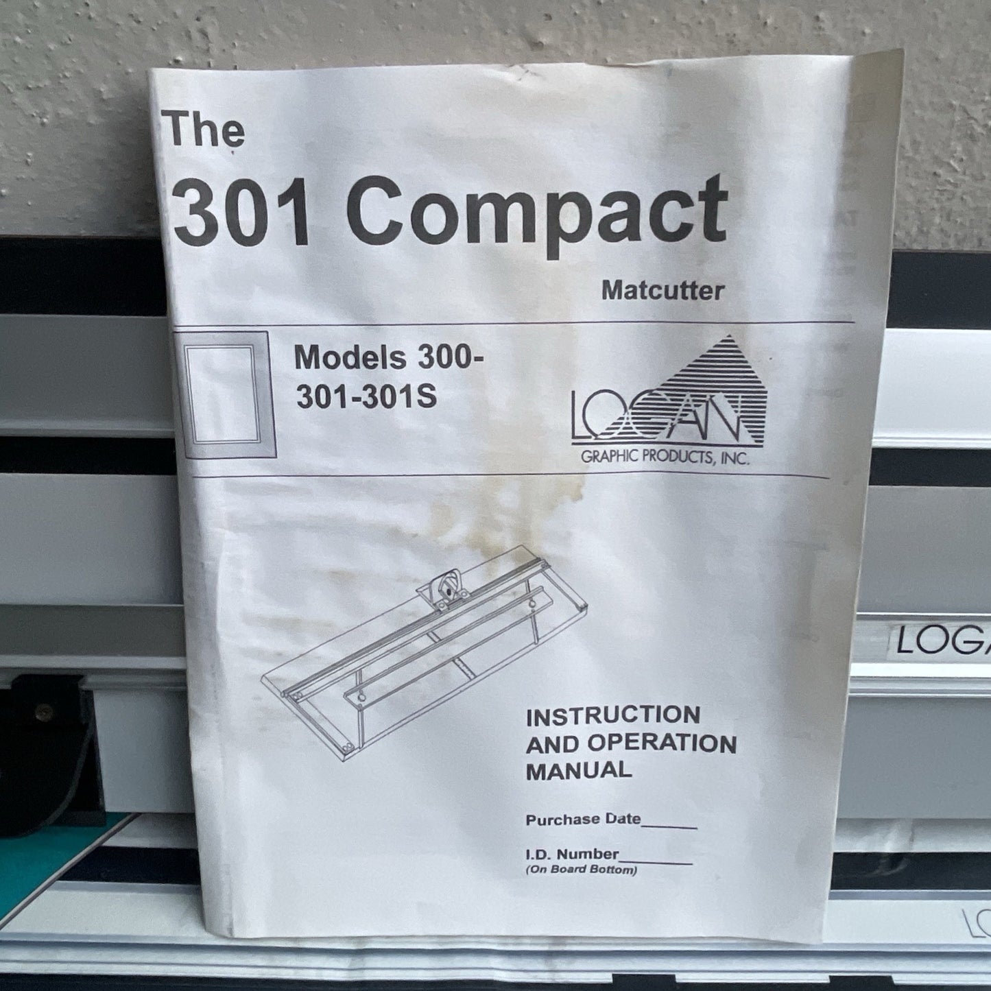 Logan Compact Mat Cutter 301 *Read*