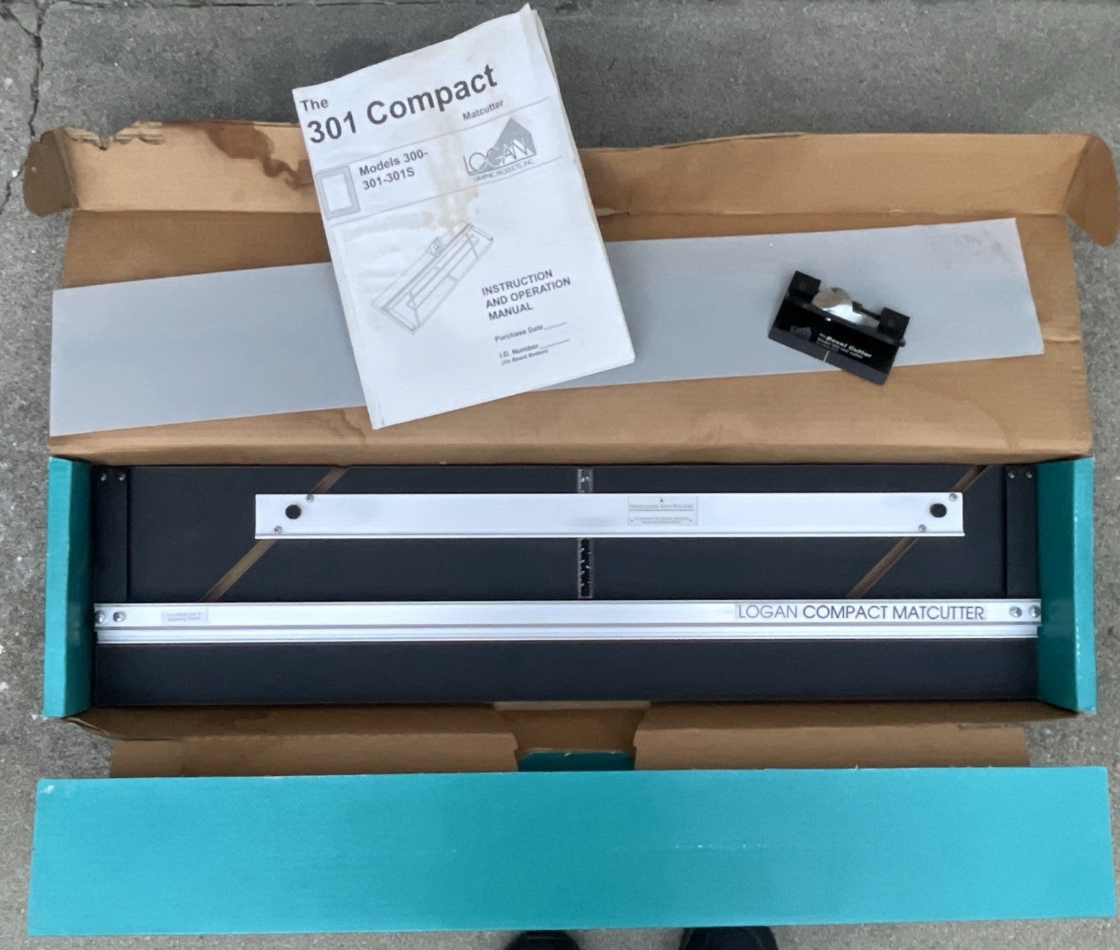 Logan Compact Mat Cutter 301 *Read*