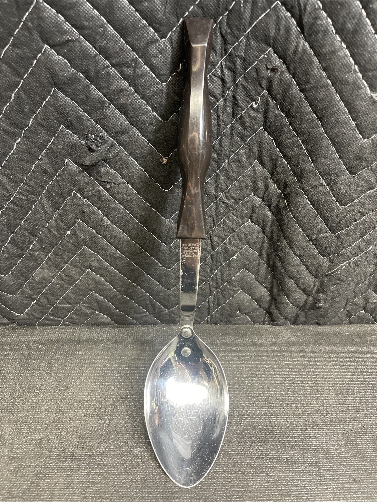 Cutco 12" Serving Spoon 17 Classic Brown Handle Stainless