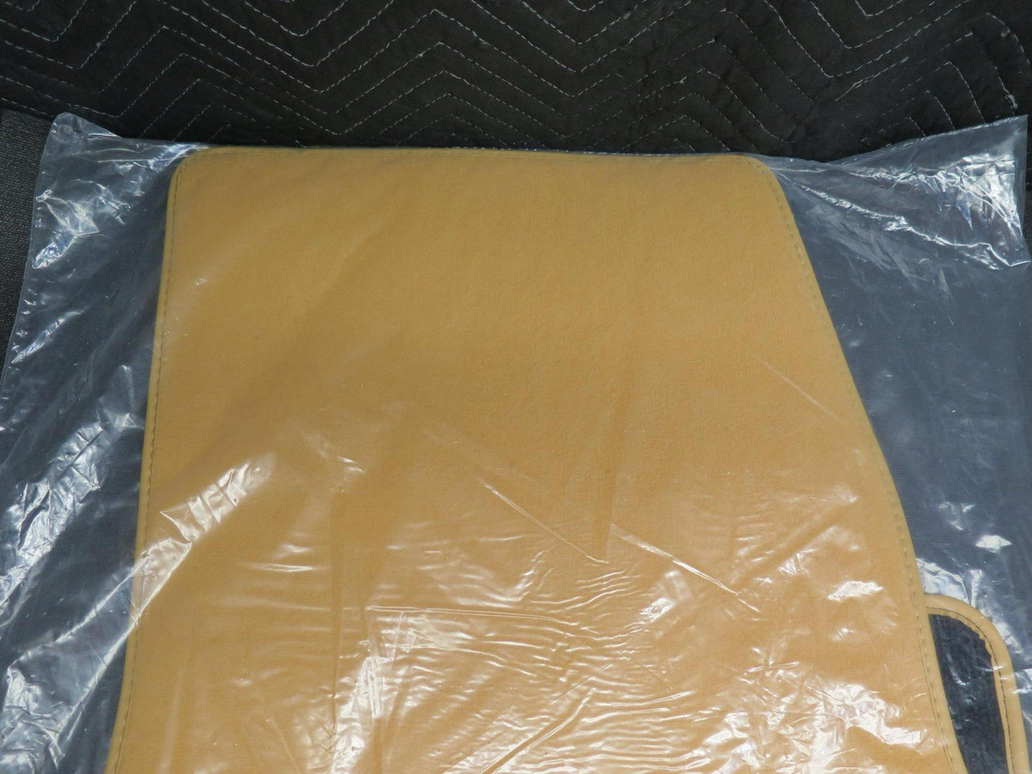 Genuine GM First-Row Carpeted Floor Mats 84839879 - Chevrolet Corvette 2020-2023