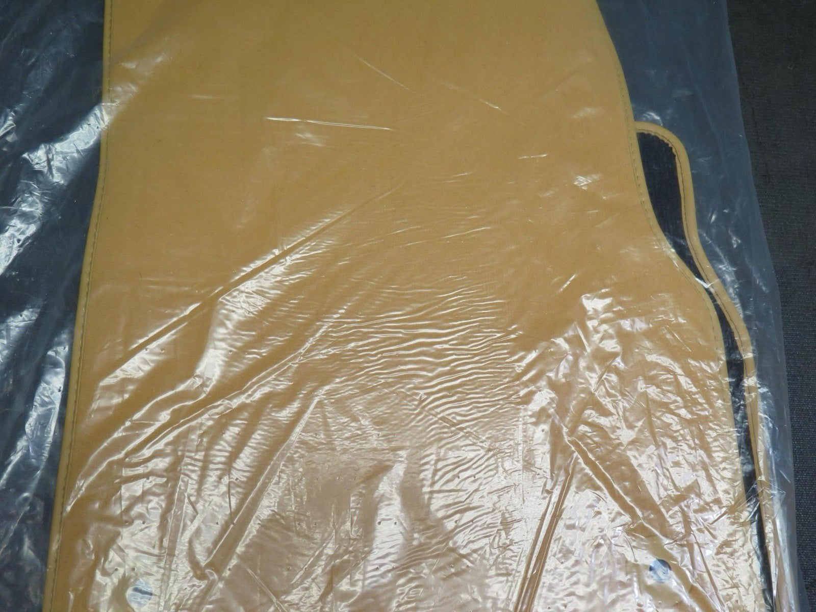 Genuine GM First-Row Carpeted Floor Mats 84839879 - Chevrolet Corvette 2020-2023