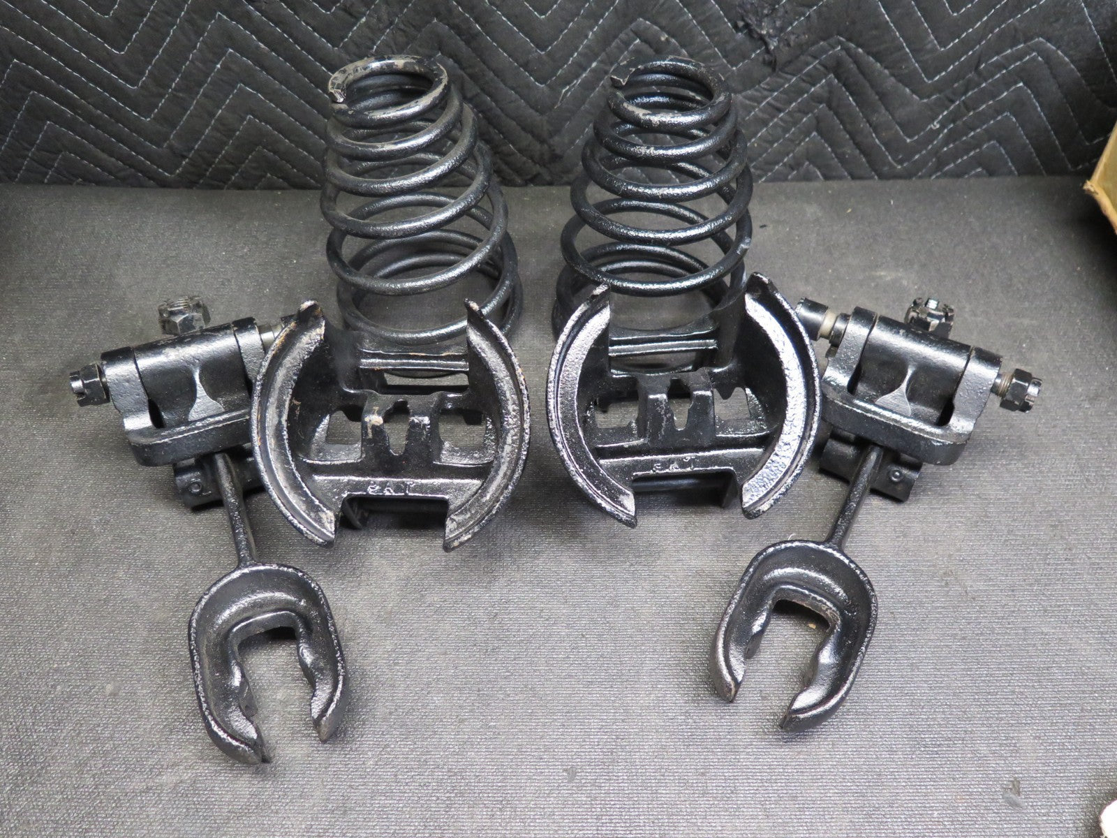 Ford Model T Hassler Shocks Rear For Roadster & Touring