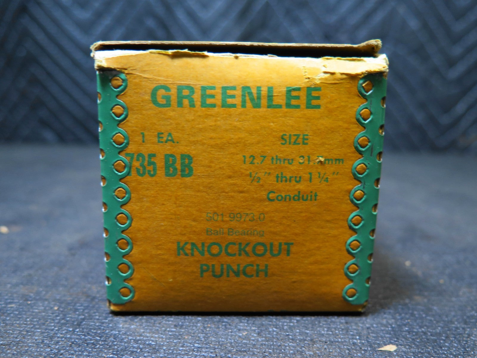 NOS Greenlee No.735 BB Ball Bearing Knockout Punch 1/2” - 1-1/4” w/ Box Papers