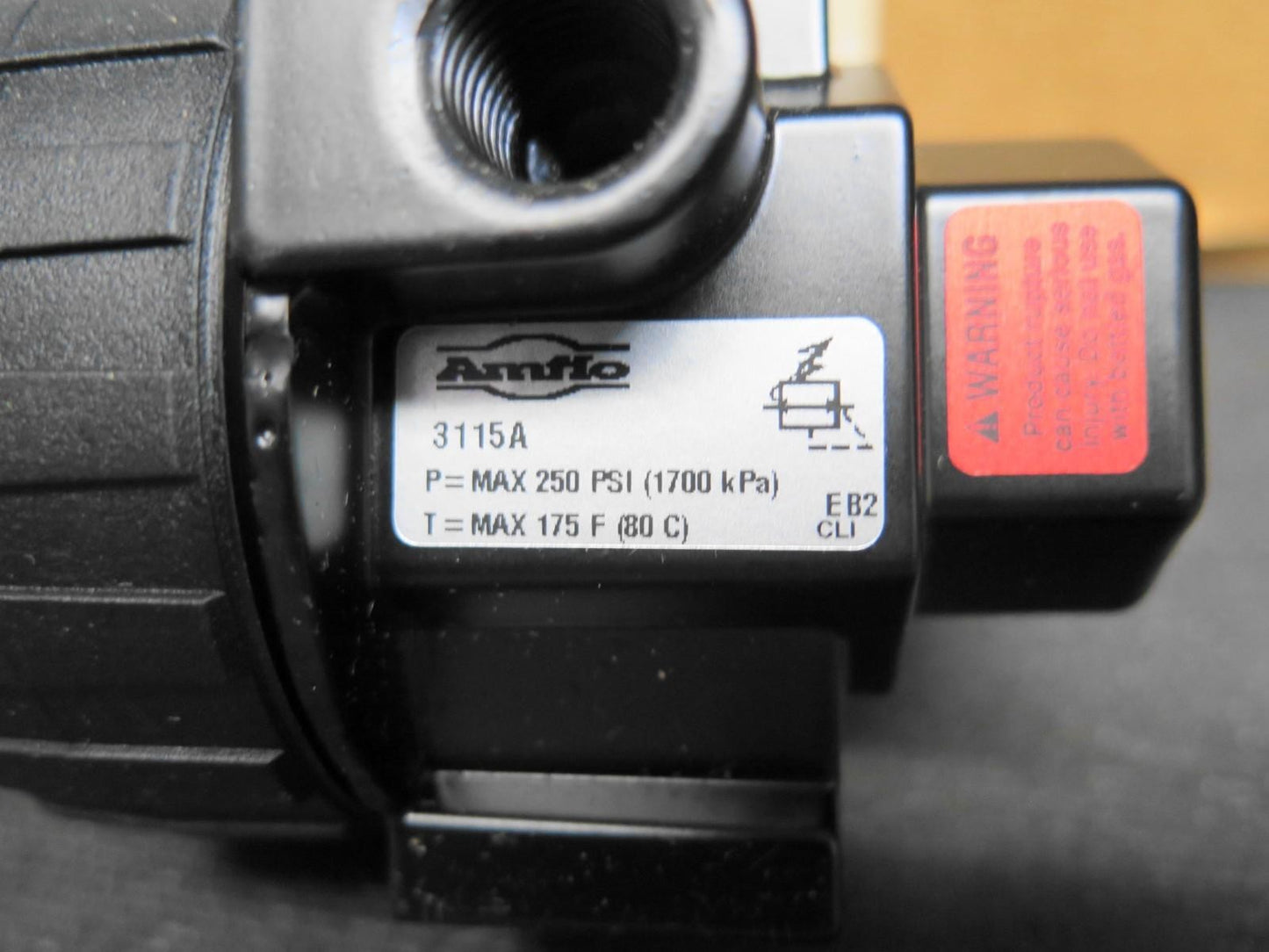 AMFLO Bridgeport 3115 3115A  1/4" Air Pressure Regulator - 250 psi - NEW