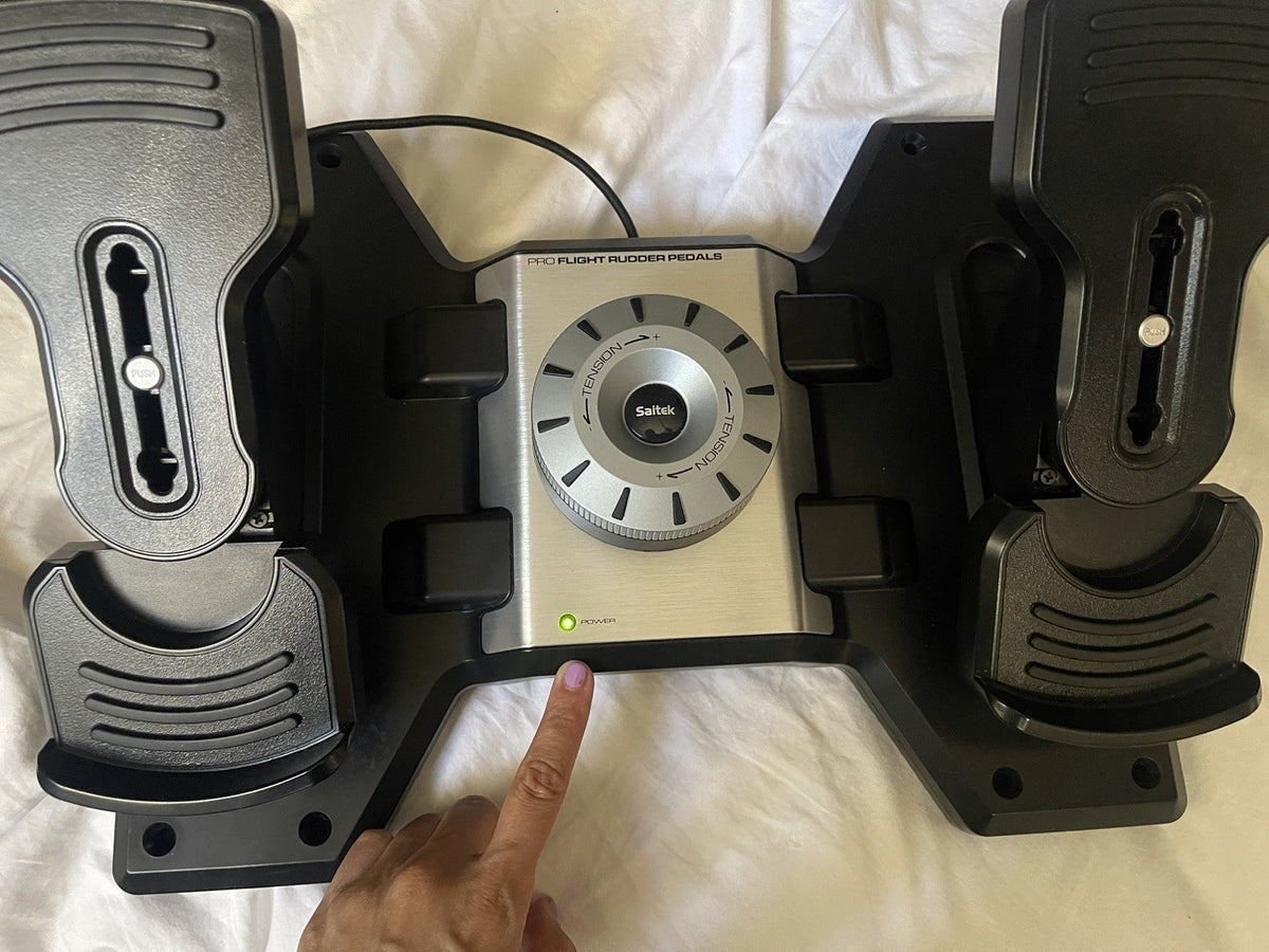 Saitek Pro Flight Rudder Pedals USB Wired Flight Pedals PC - Tested