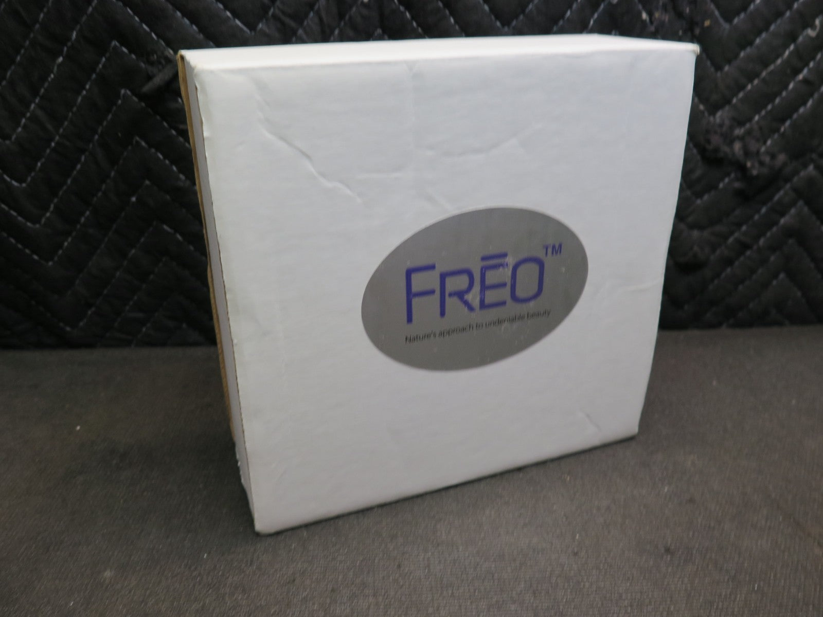 Freo Cool Cooling Wand Anti-Aging Therapy Skin Care System w/ Power Adapter