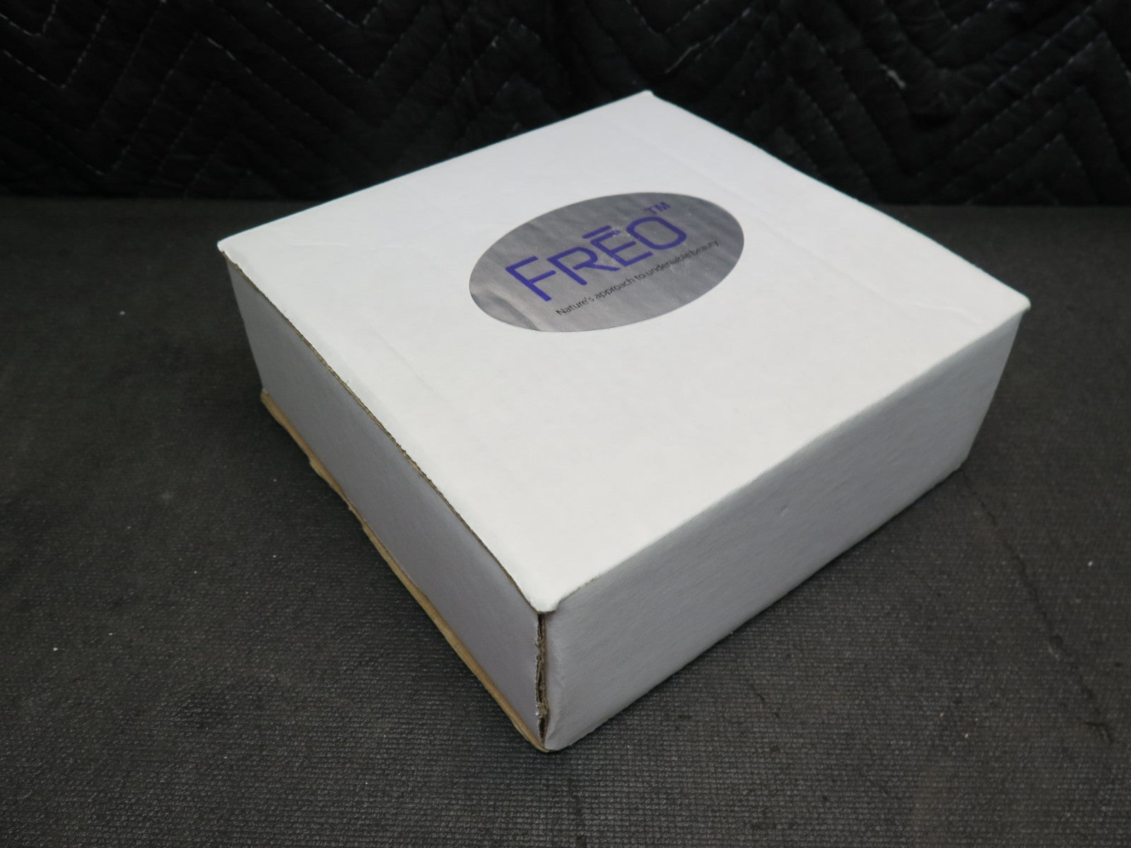 Freo Cool Cooling Wand Anti-Aging Therapy Skin Care System w/ Power Adapter