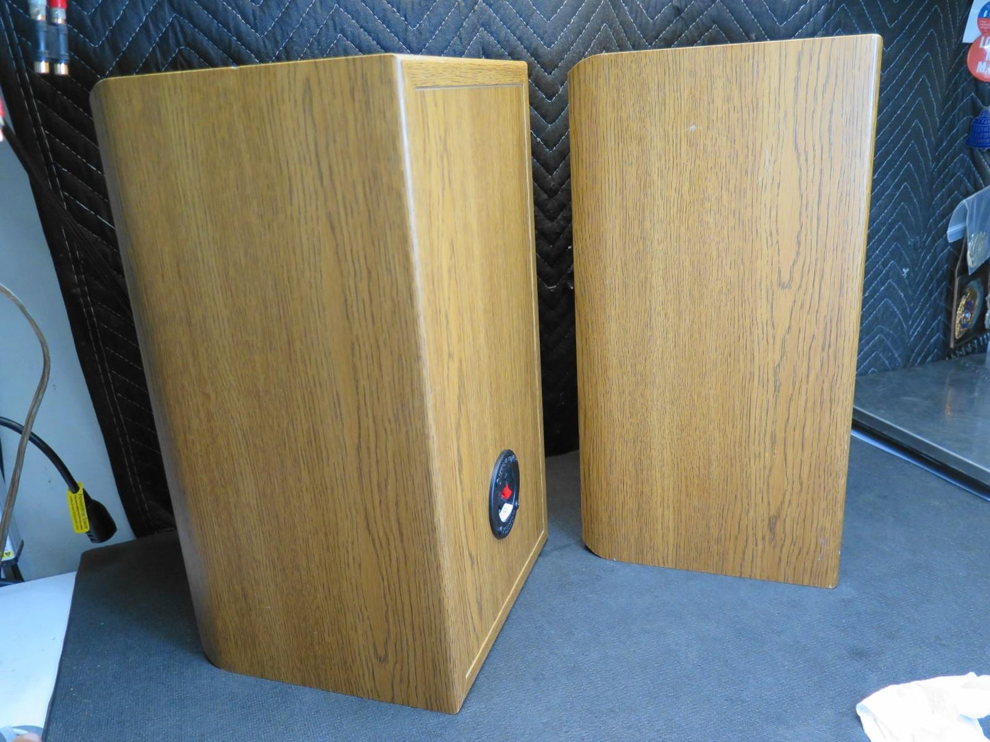 INFINITY Reference Two Book Shelf Speaker Pair Oak Cabinet 10x10x18 - *REFOAMED*