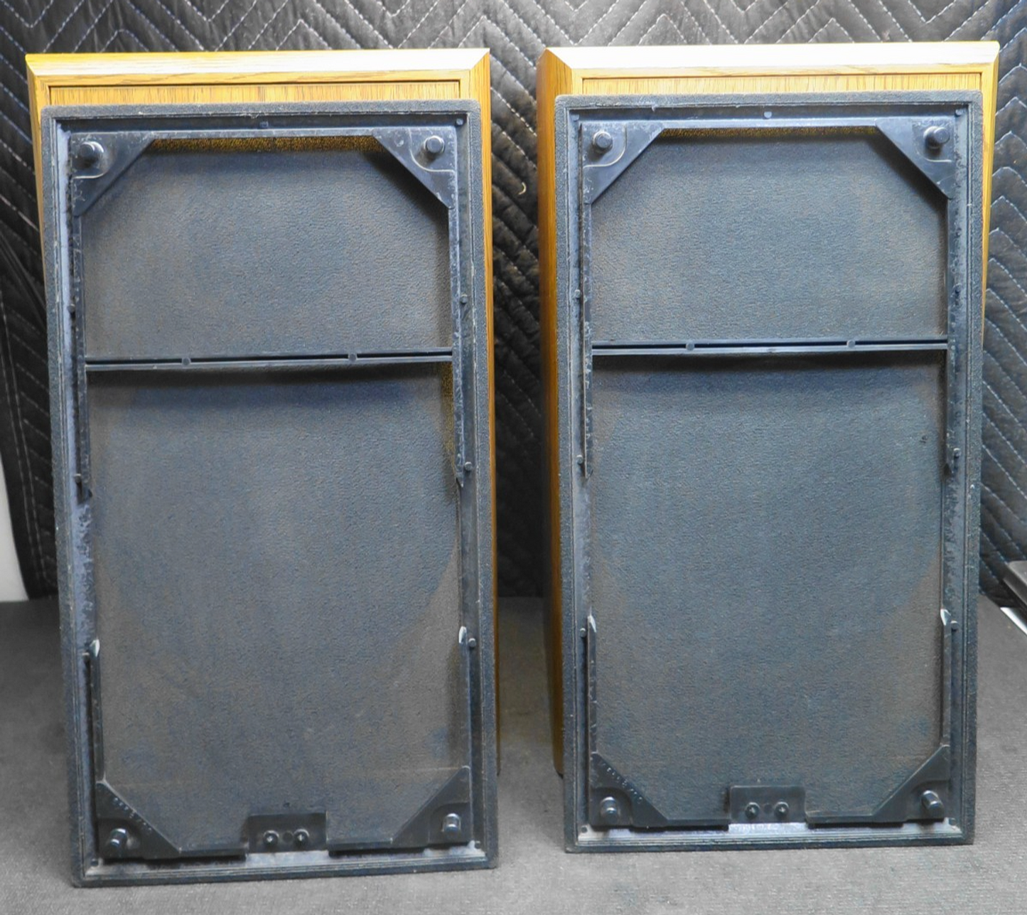 INFINITY Reference Two Book Shelf Speaker Pair Oak Cabinet 10x10x18 - *REFOAMED*