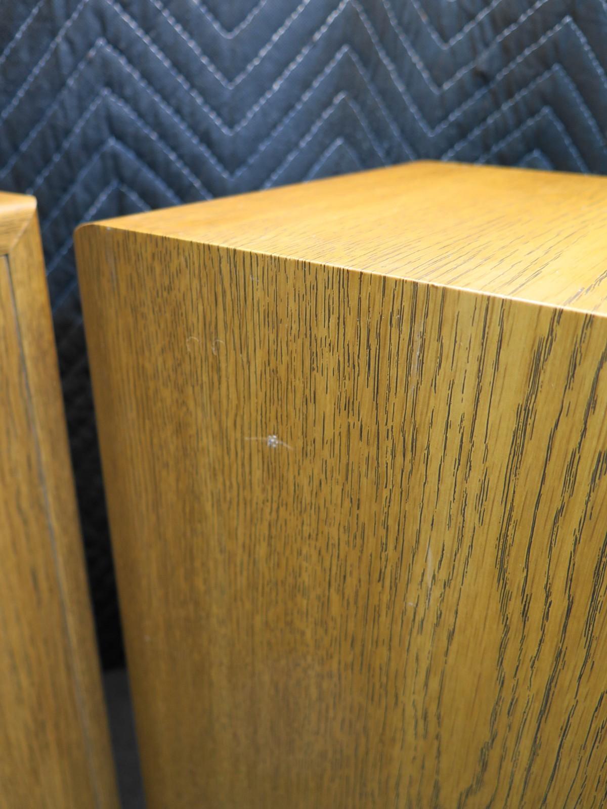 INFINITY Reference Two Book Shelf Speaker Pair Oak Cabinet 10x10x18 - *REFOAMED*