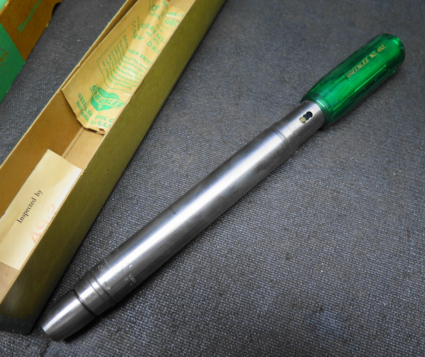 Vintage Greenlee Spiral Screwdriver No. 452 USA Made w/ 3 Original Bits & Box.