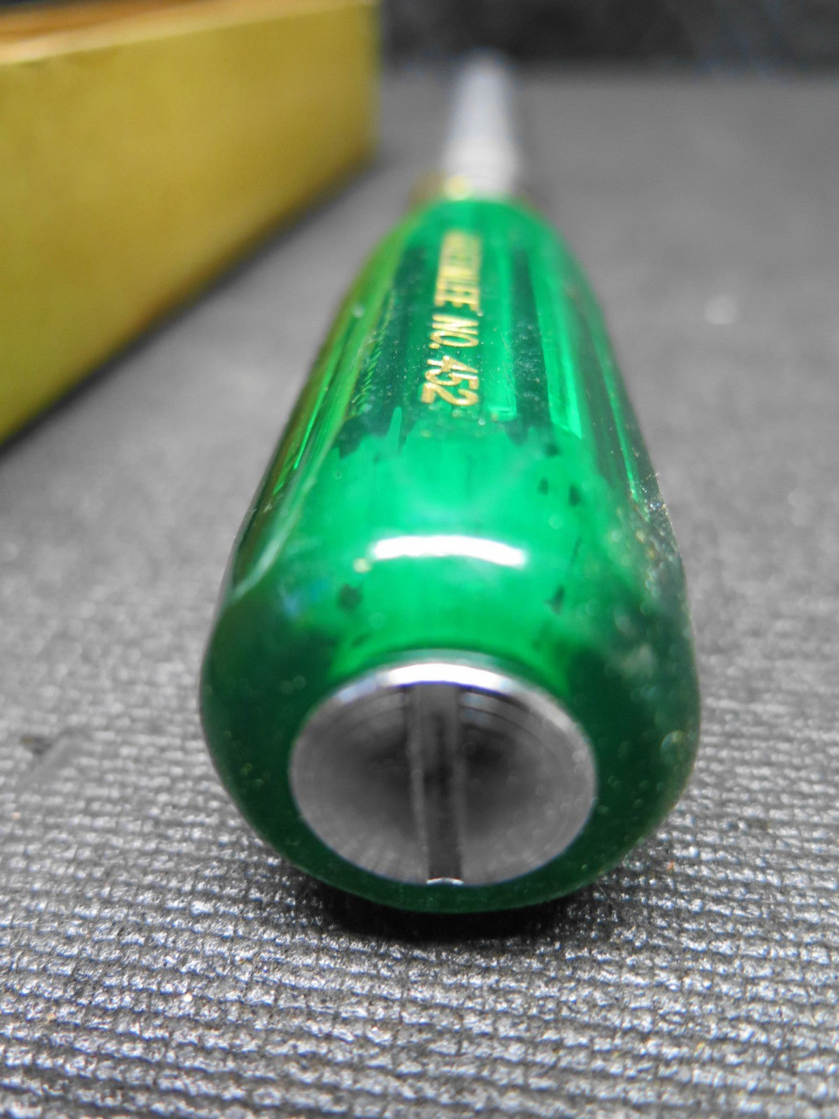 Vintage Greenlee Spiral Screwdriver No. 452 USA Made w/ 3 Original Bits & Box.