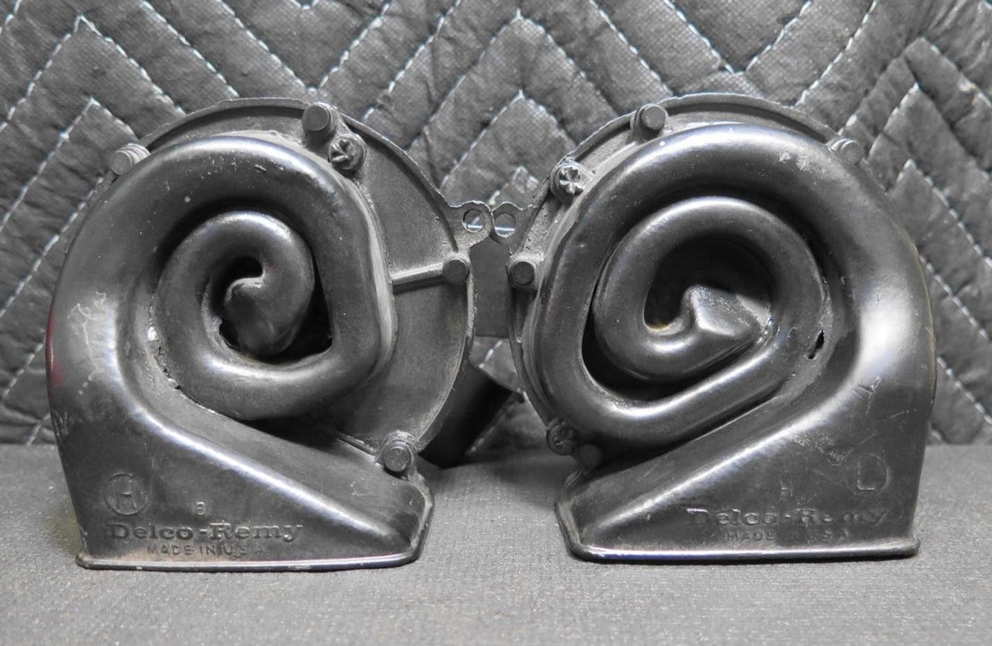 Horn Pair Delco Remy OE Style 67-68 Camaro High/Low Note Pair horns