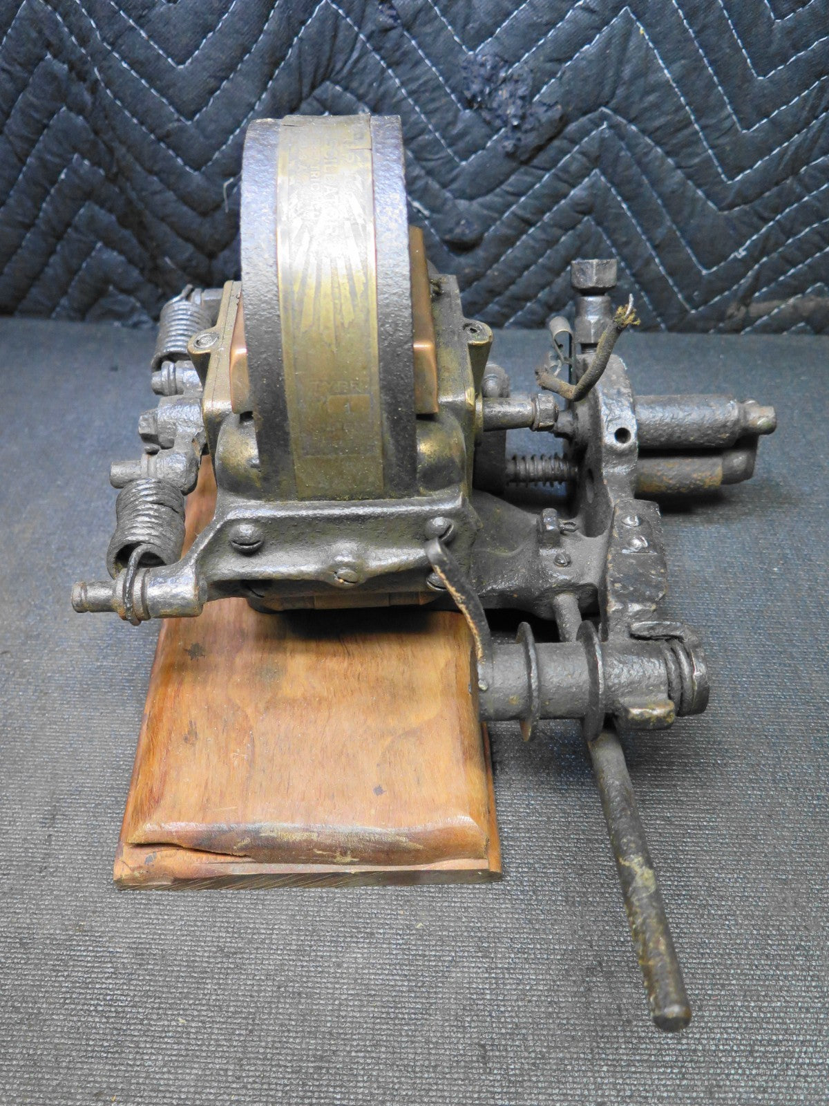 Webster Tripolar Oscillator Magneto Type JY Assembly for Hit & Miss engine