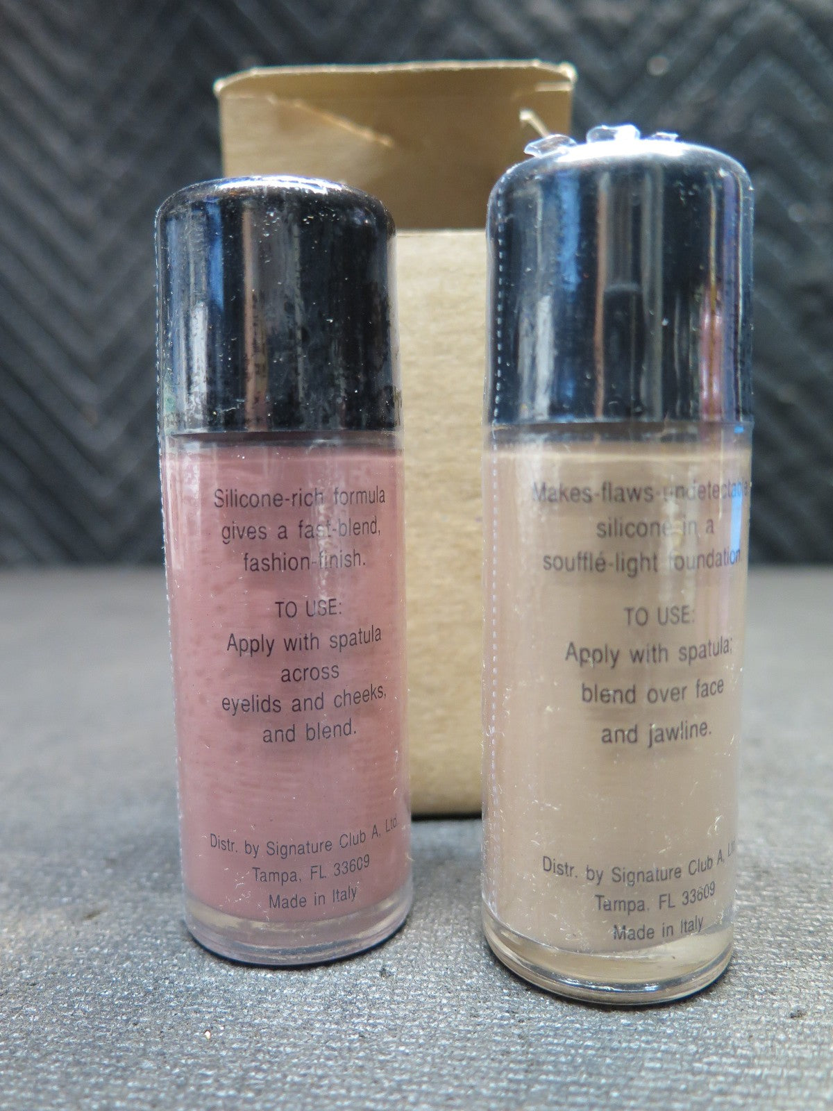 Signature Club A Over 40 Vitamin C & Silicone Souffle Foundation Lightweight 1oz