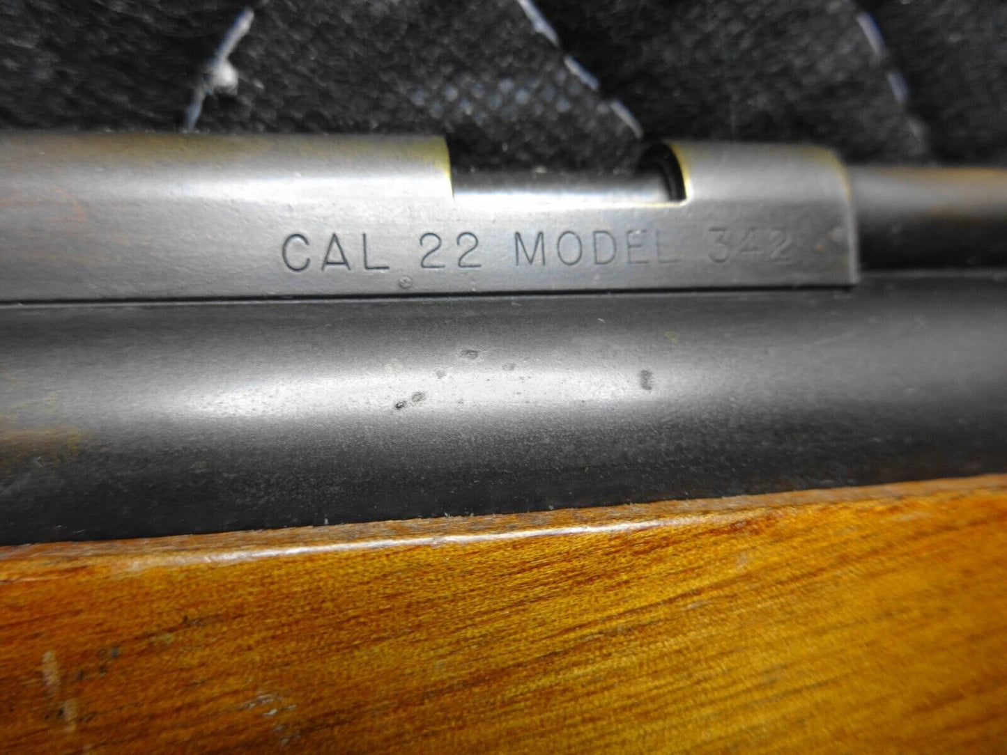 Vintage BENJAMIN FRANKLIN AIR RIFLE Mod. 342 Hard-Hitting .22 Pellet Gun
