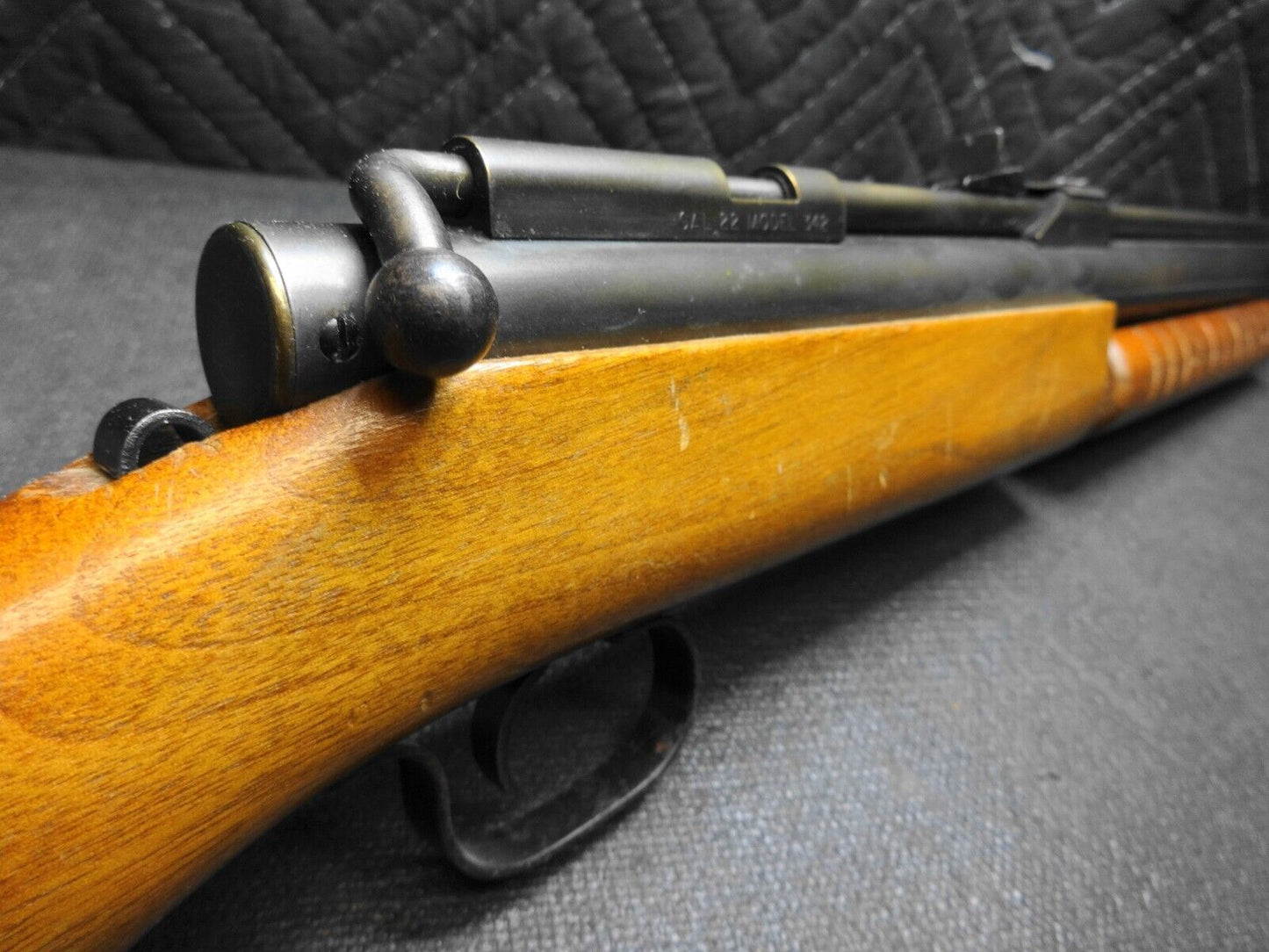 Vintage BENJAMIN FRANKLIN AIR RIFLE Mod. 342 Hard-Hitting .22 Pellet Gun