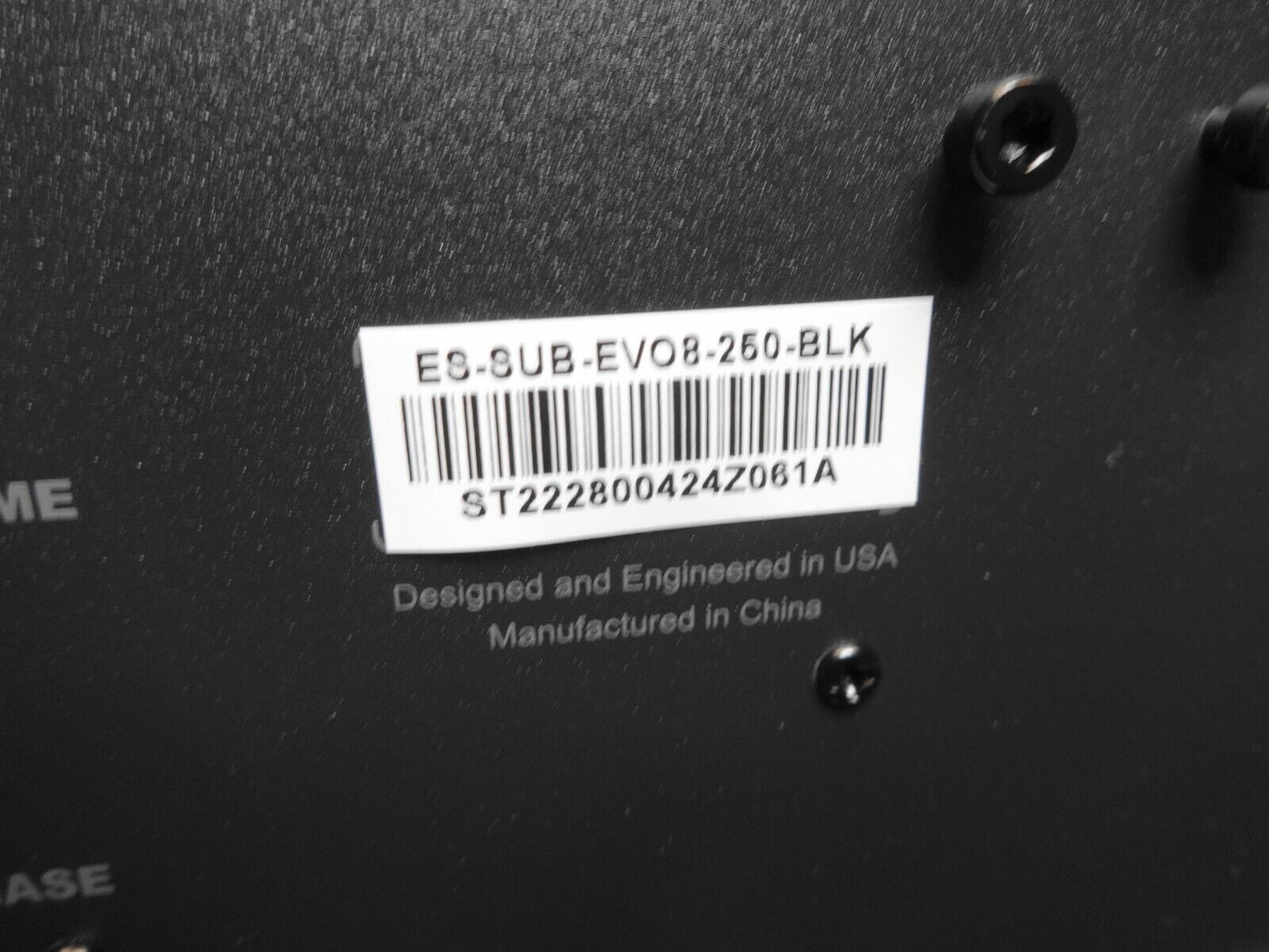 Episode Evolution Series Sealed Subwoofer ES-SUB-EVO8-250-BLK - 8" GLOSS BLACK