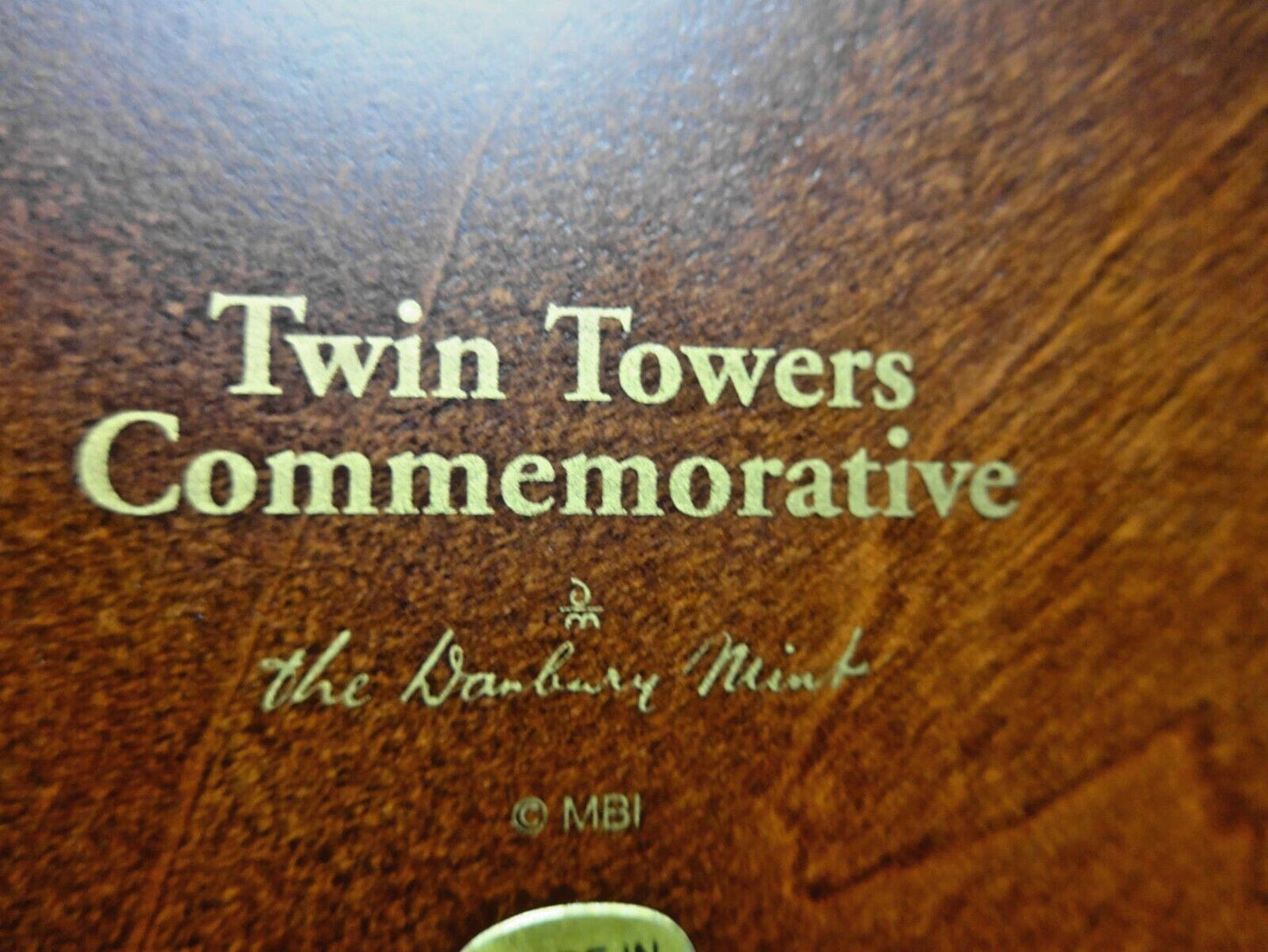 Danbury Mint 9/11 World Trade Center WTC Twin Towers Commemorative Statue Model