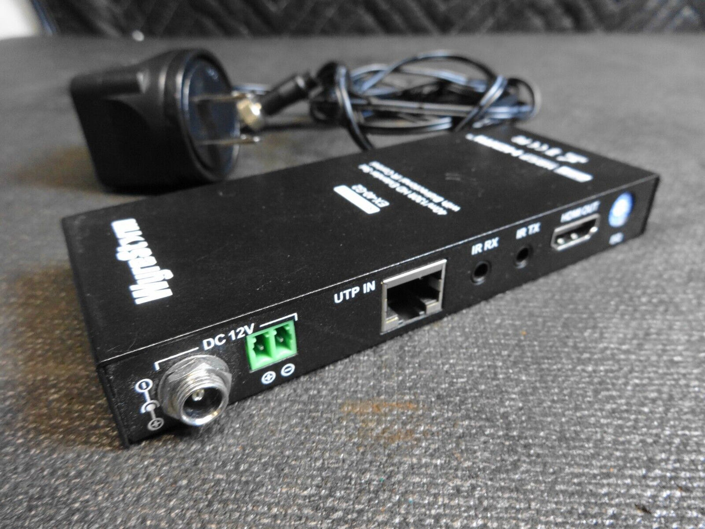 Wyrestorm EX-40-G2 RECEIVER w/ Power Adapter