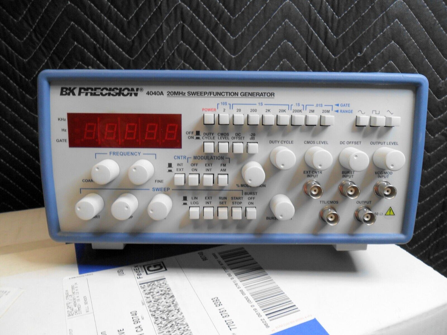 BK Precision 4040A 20MHz Sweep / Function Audio Generator w/ Original Box Manual