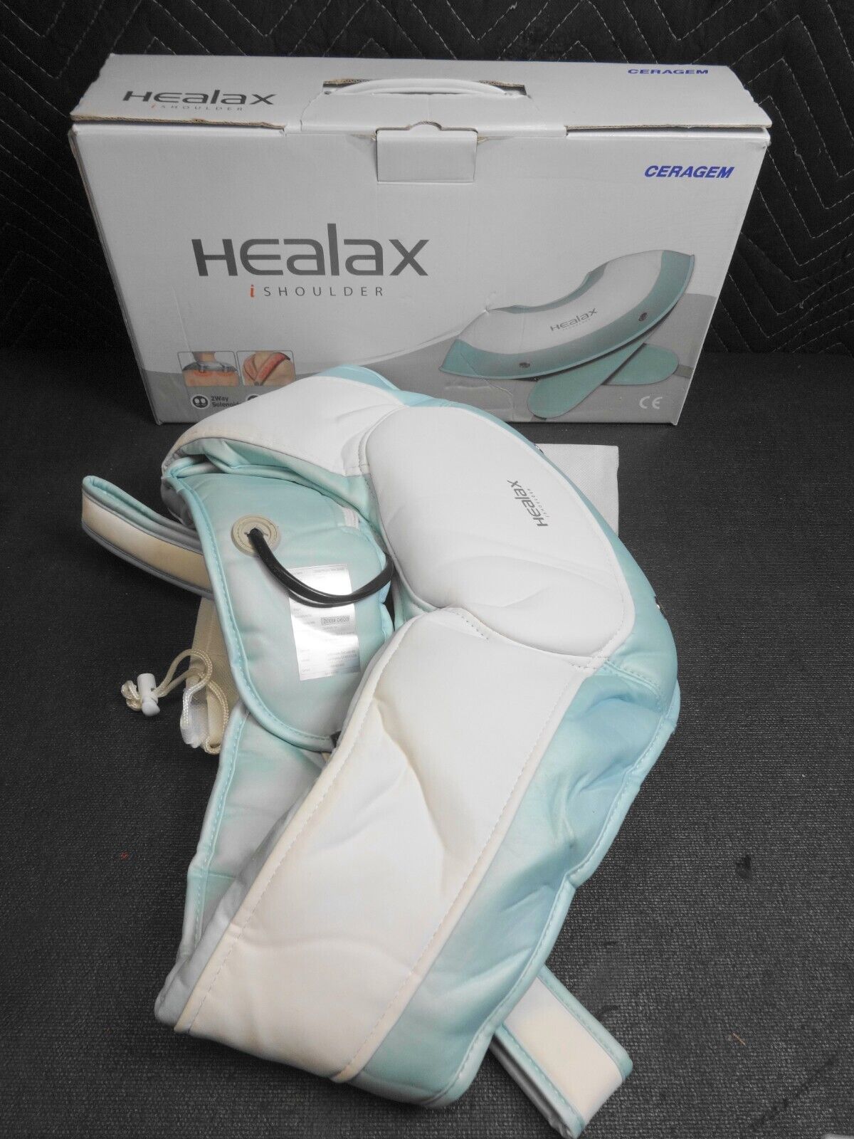 Ceragem Healax iShoulder Massager