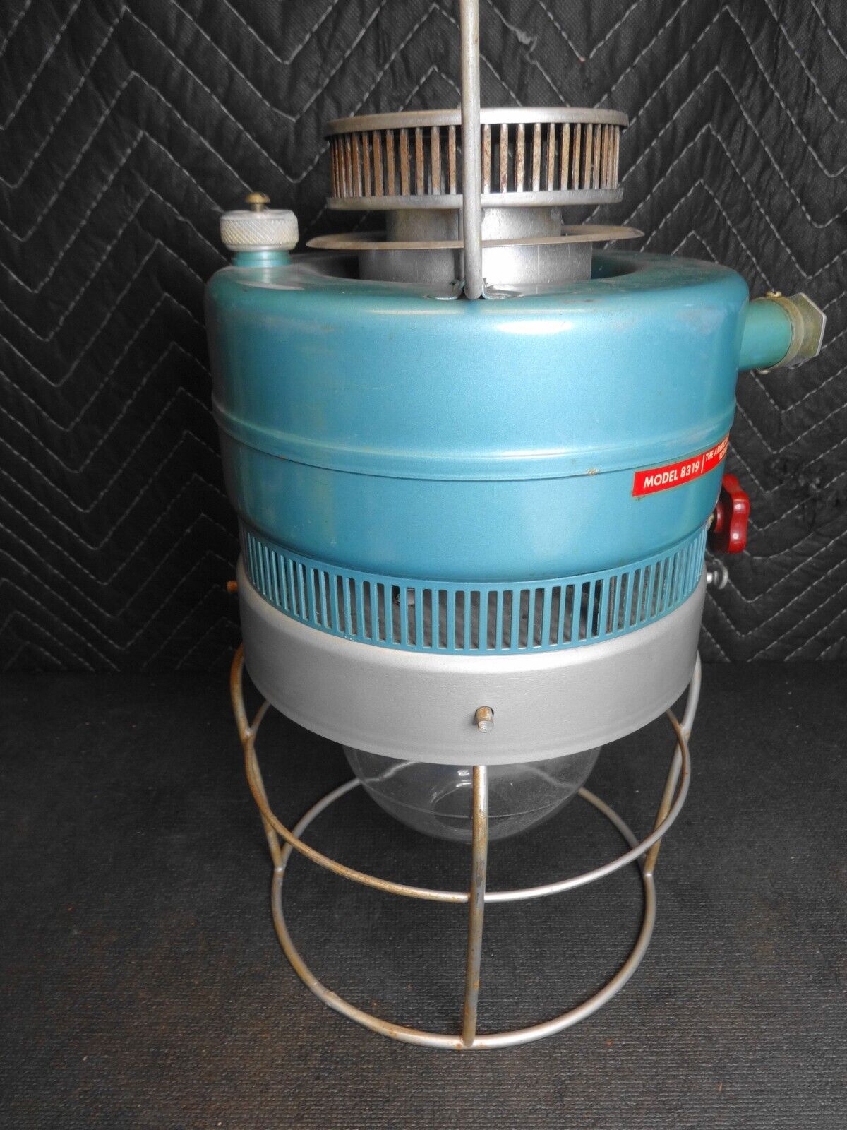 Vintage Thermos Inverted Gas Lantern - Model 8319