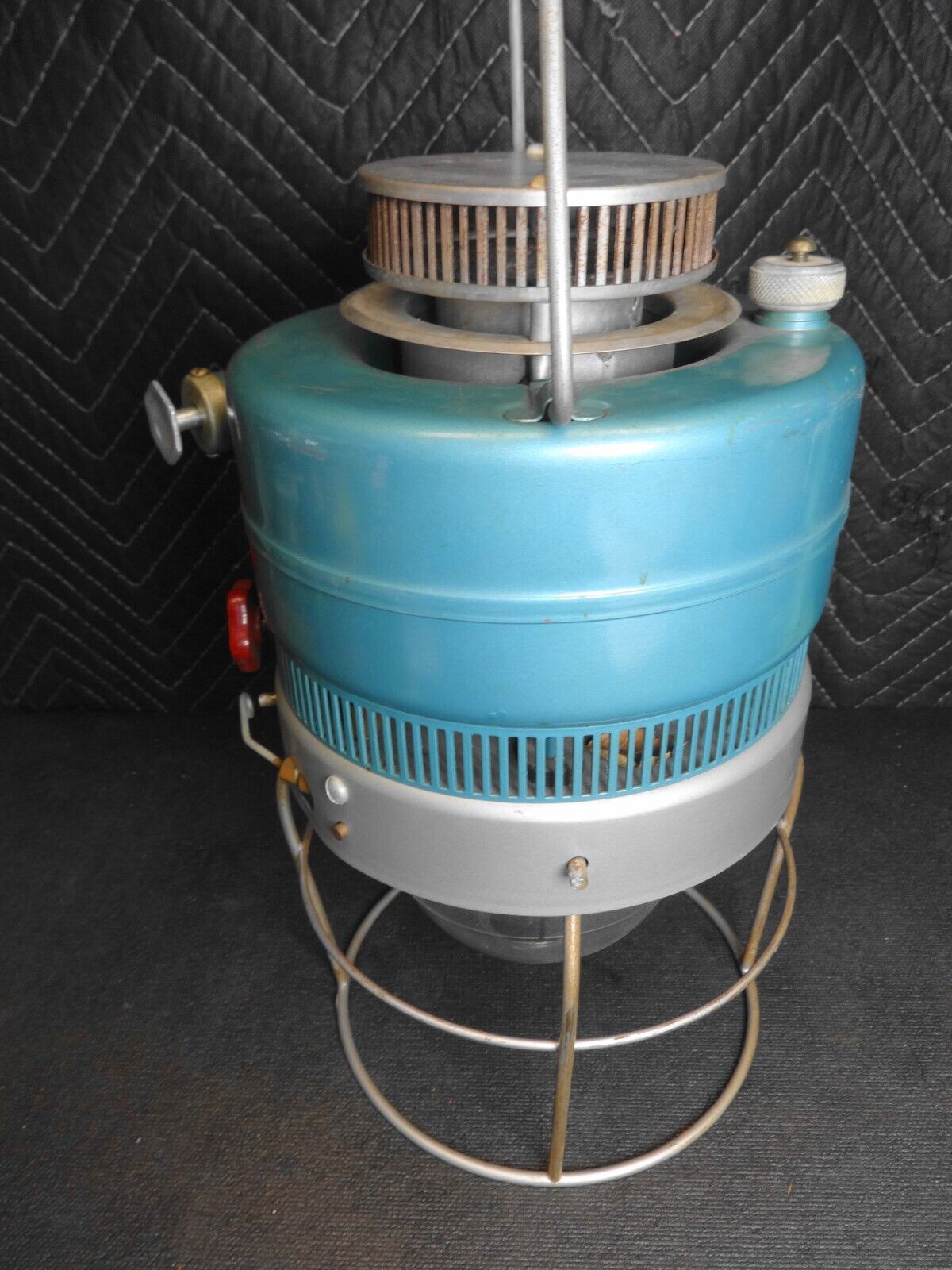 Vintage Thermos Inverted Gas Lantern - Model 8319