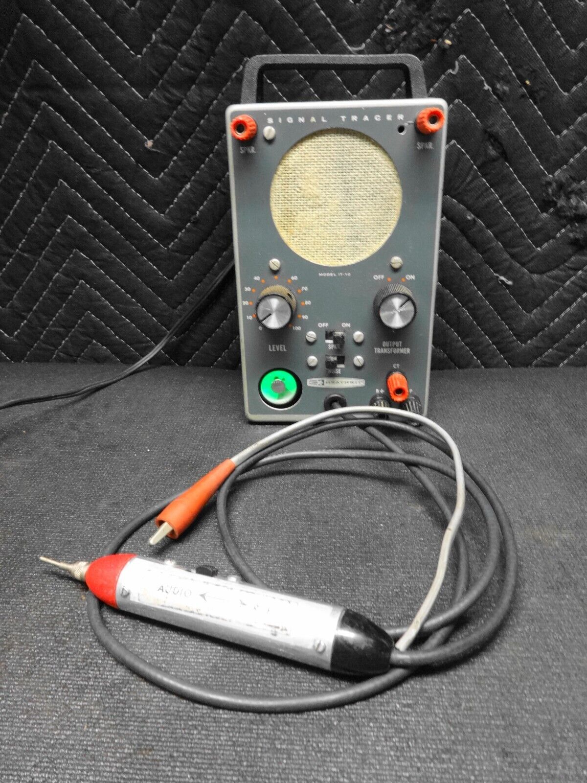 Heathkit Model IT-12 Signal Tracer with Probe. Tested & Works. Magic Eye Lights