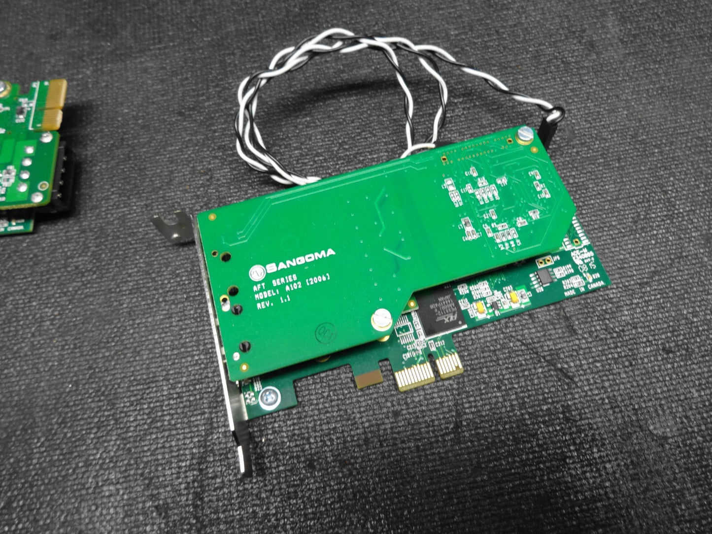 SANGOMA AFT Series A102 + AFT-Remora A200-R / w 2 FXS-5 Modules & PCie Adapter