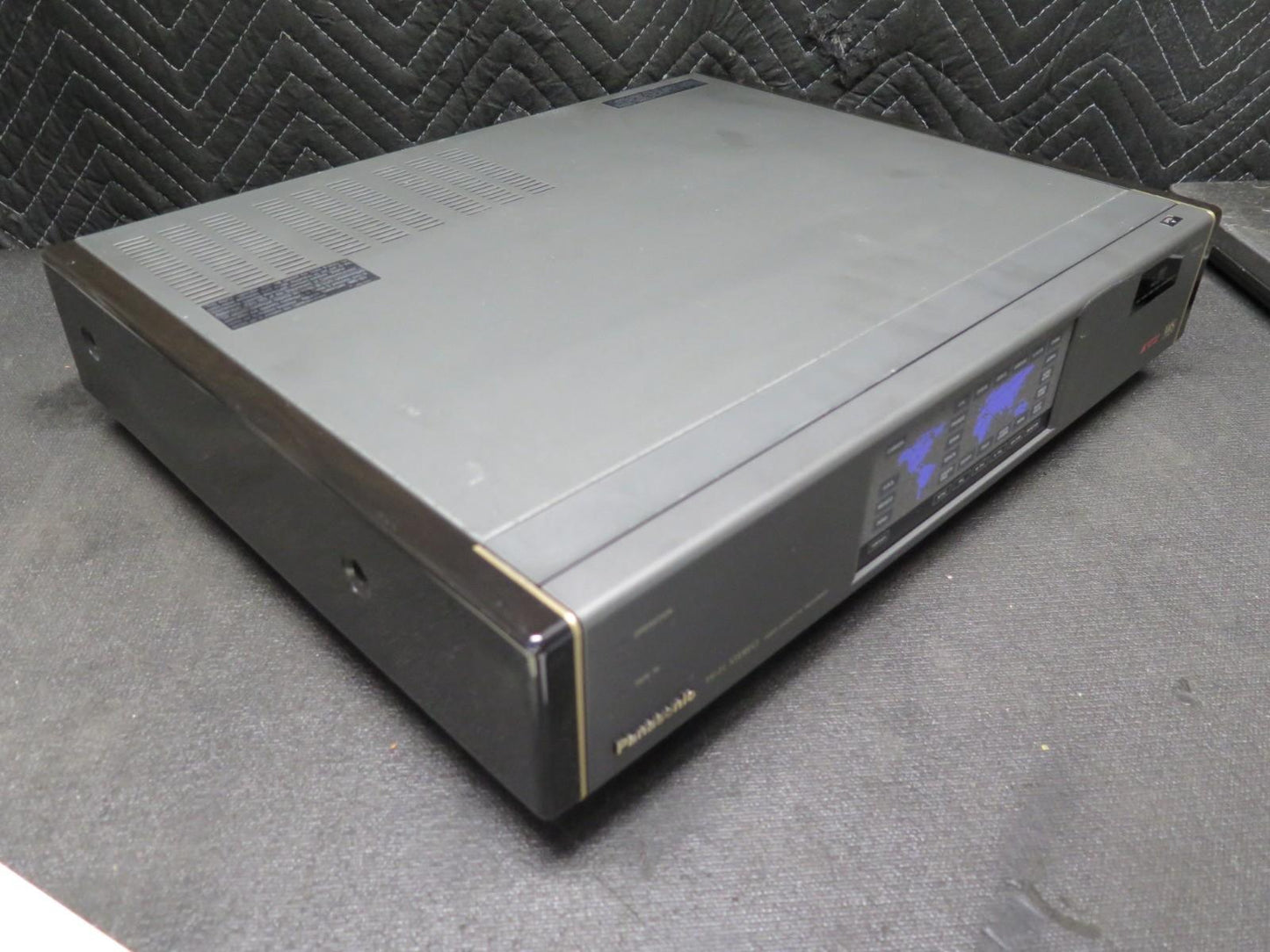 Panasonic AG-W1-P Multi VHS Recorder - PAL, SECAM, NTSC Worldwide w/ Remote