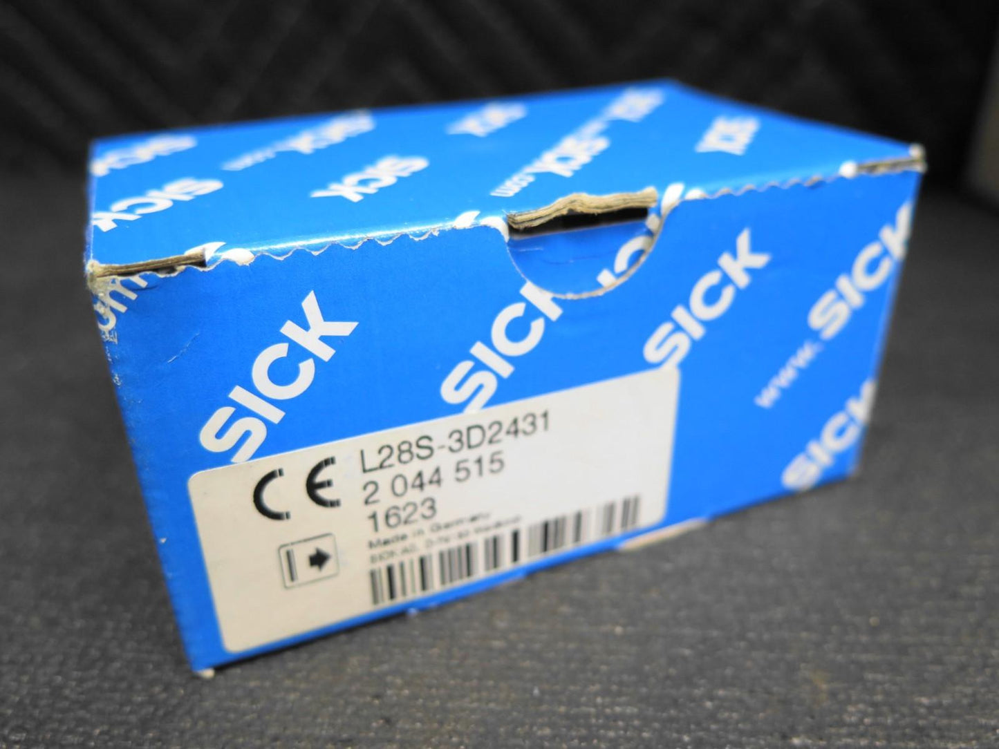SICK L28S 3D2431 Safety Switch - Brand New
