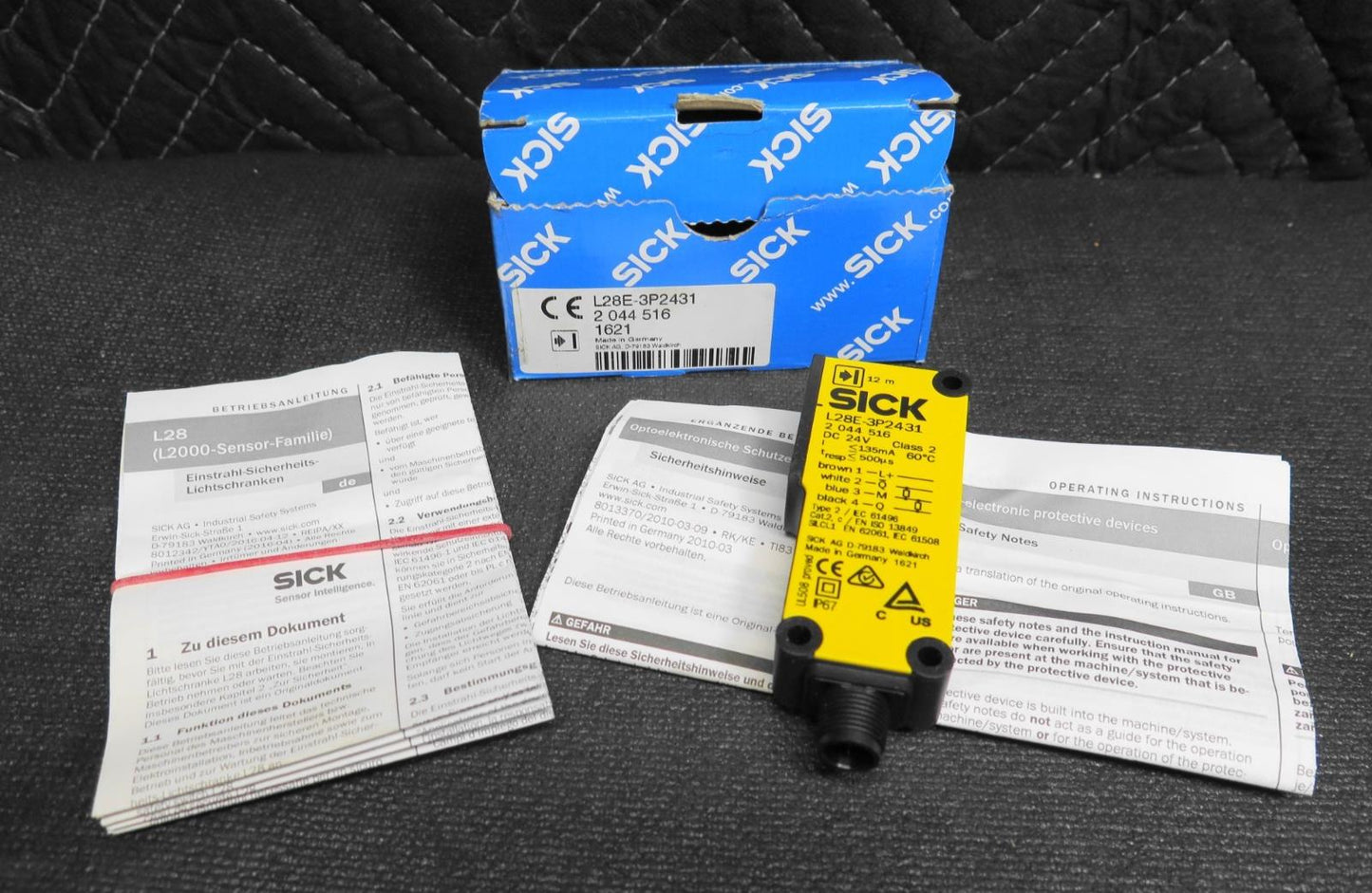 SICK L28E-3P2431 Photoelectric Safety Sensor