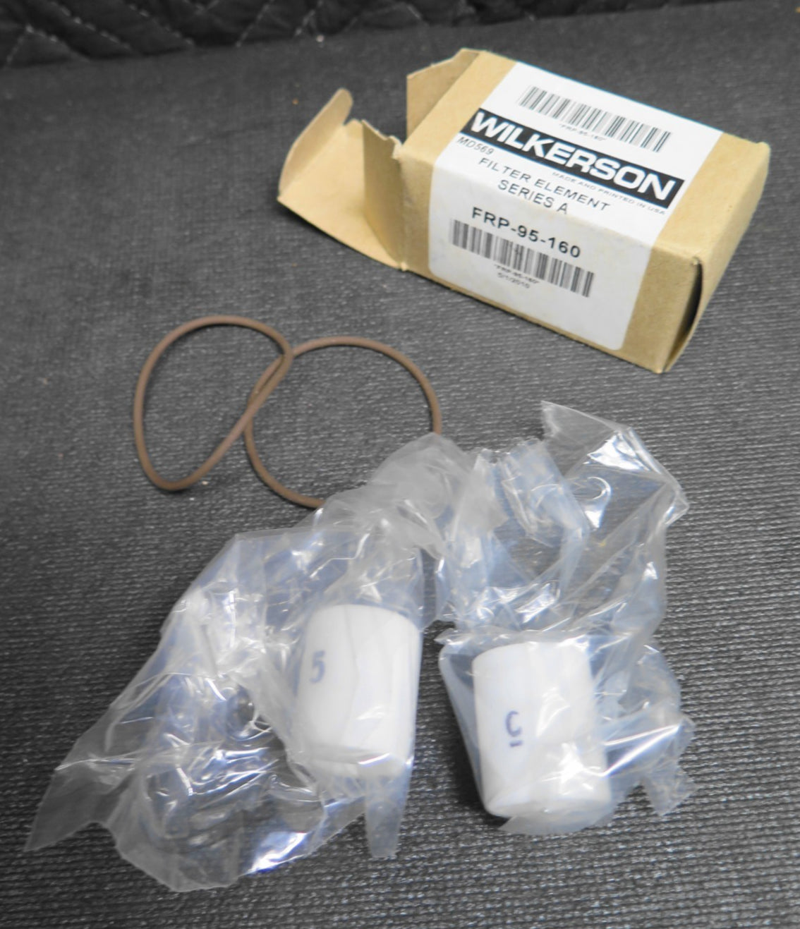 NOS Wilkerson FRP-95-160 5 Micron air filter element