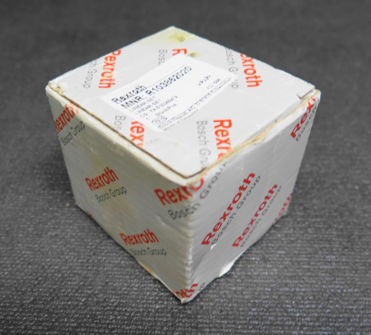 REXROTH BOSCH R103862020 LINEAR BLOCK BUSHING BEARING - NEW