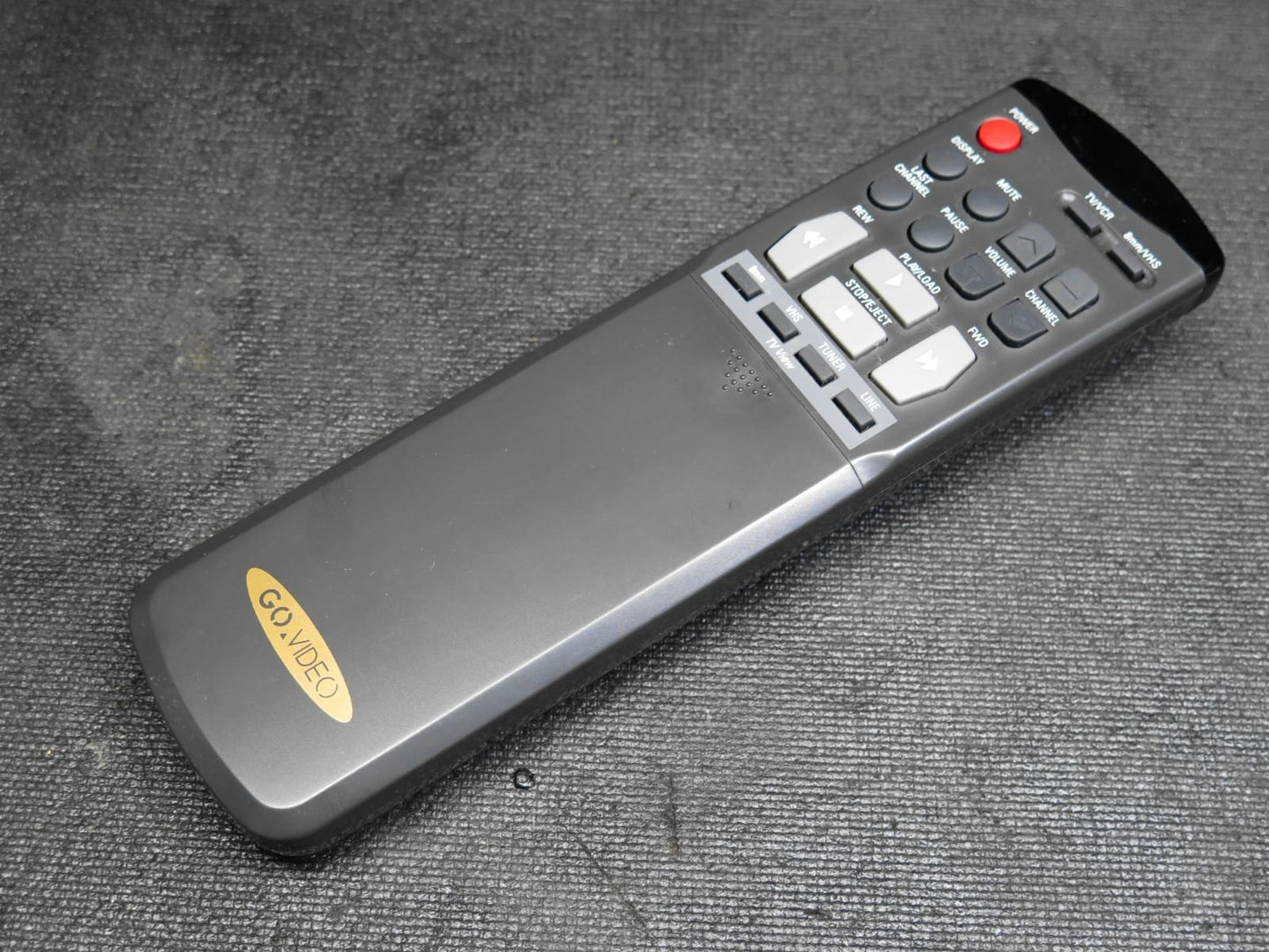Go Video GOVIDEO GV-8020 8mm Cassette VHS VCR Recorder Remote Control